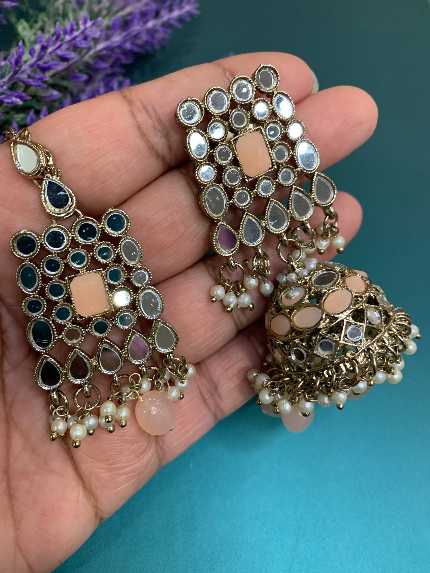 Jhon Mirror choker necklace with jhumki Peach