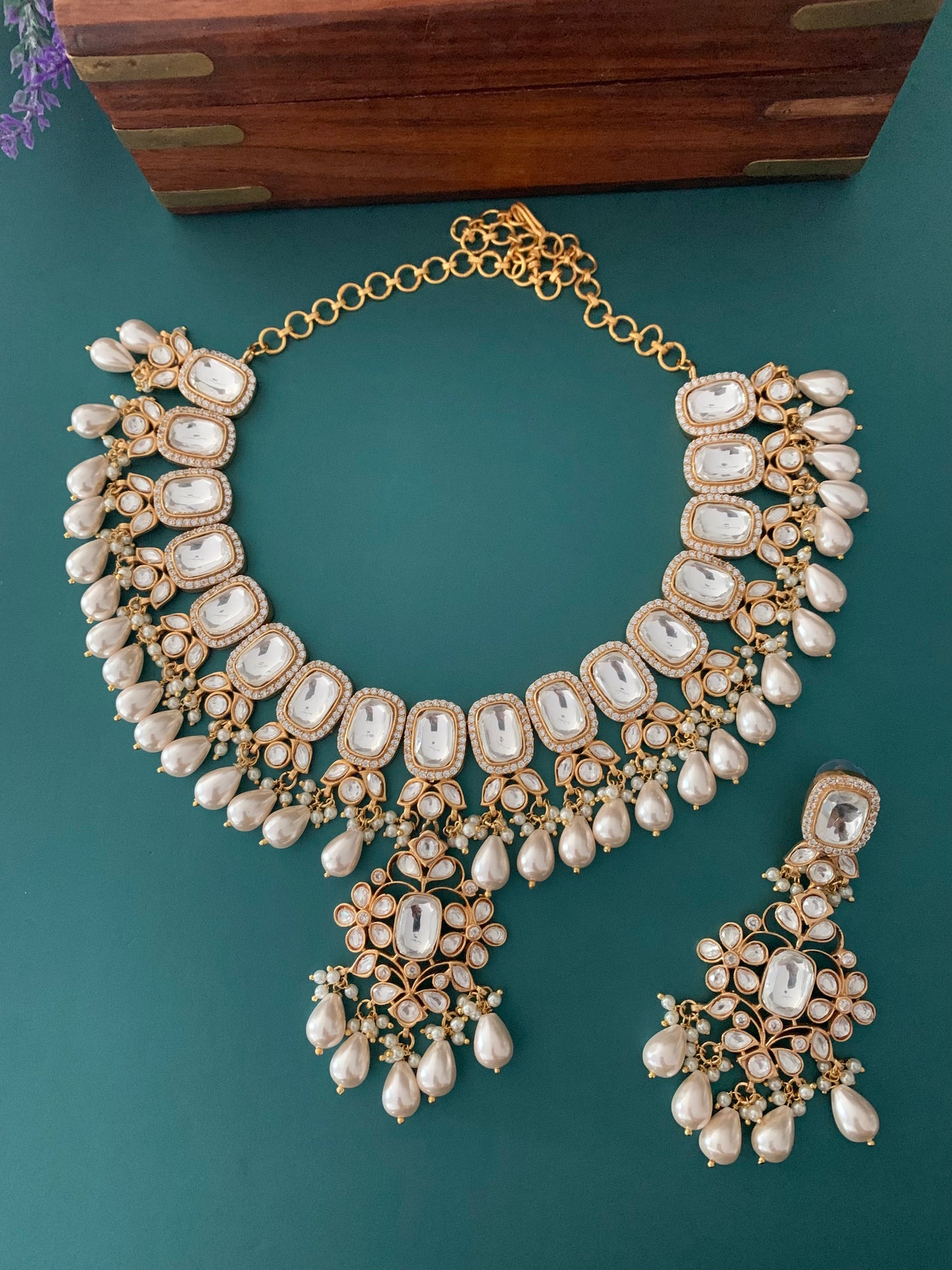 Sujana uncut kundan necklace