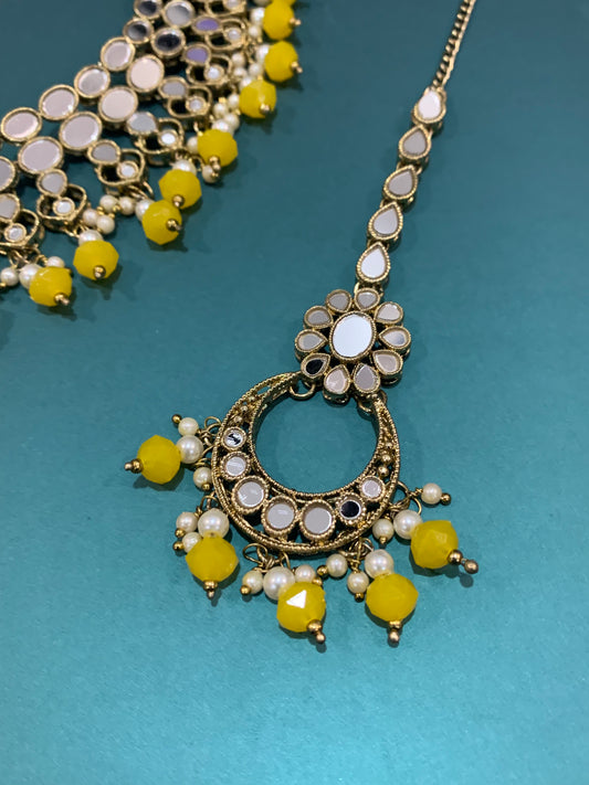 Yellow choker necklace Toni