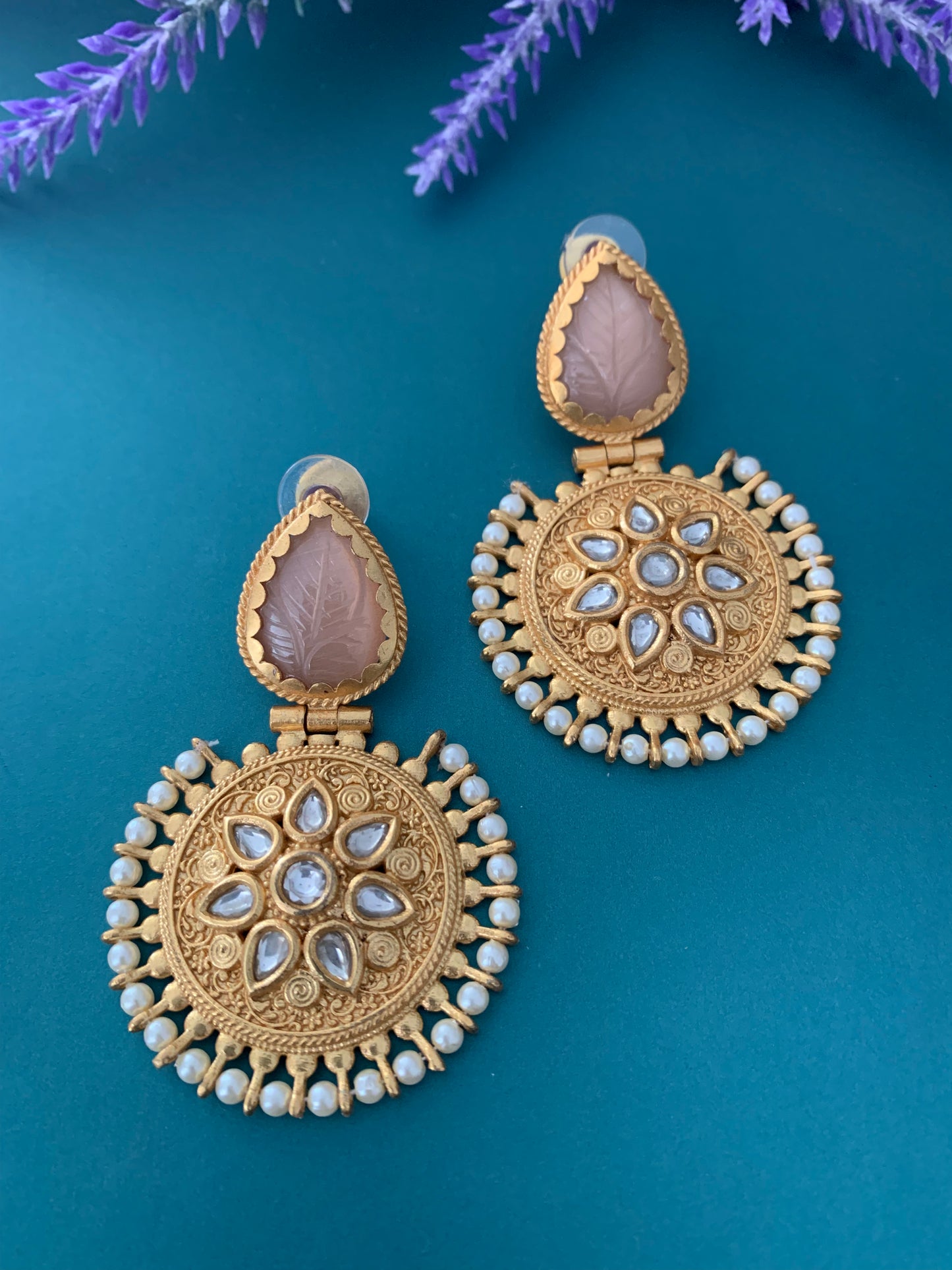 Amrapali kundan earring priyanka