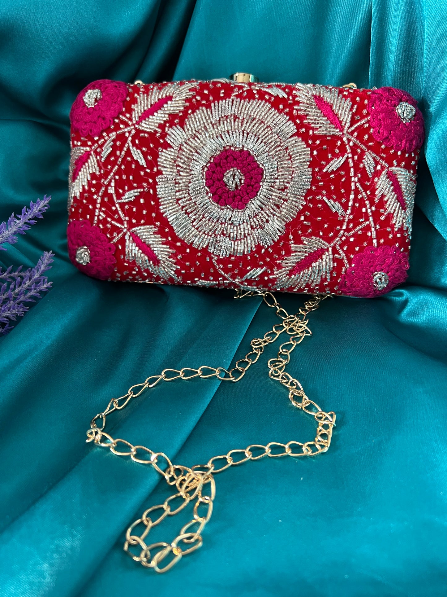 Women handbag/clutch