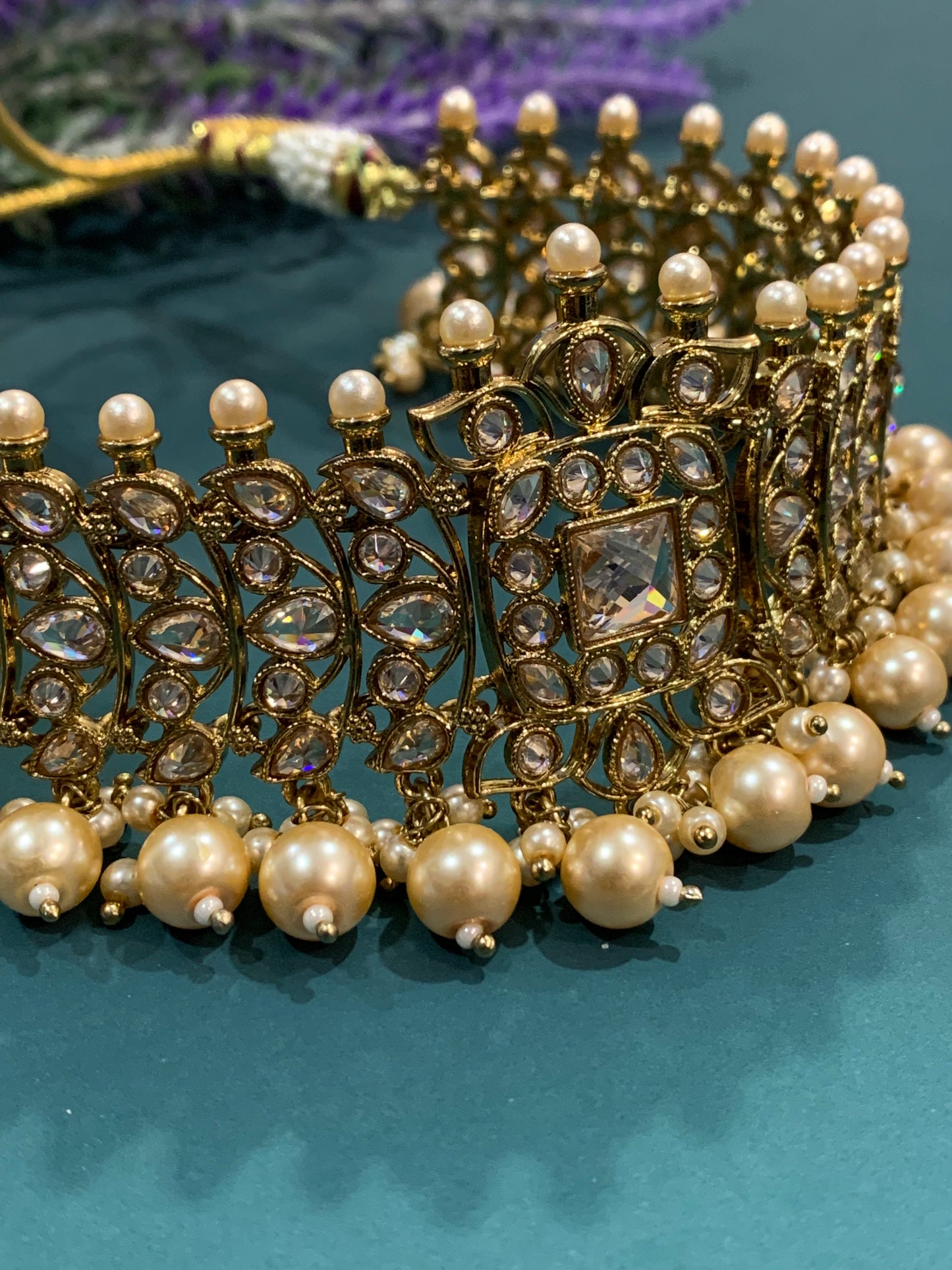 Farhana polki choker in antique