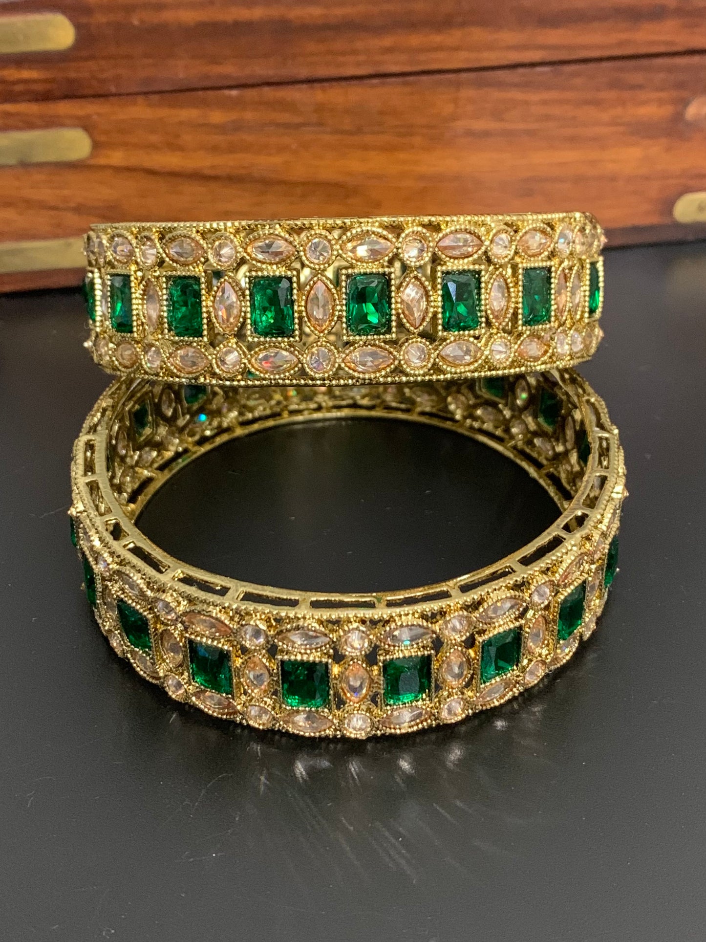 Nahar reverse polki bangle in emerald green