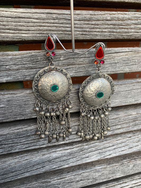 Black metal oxi oversize earring