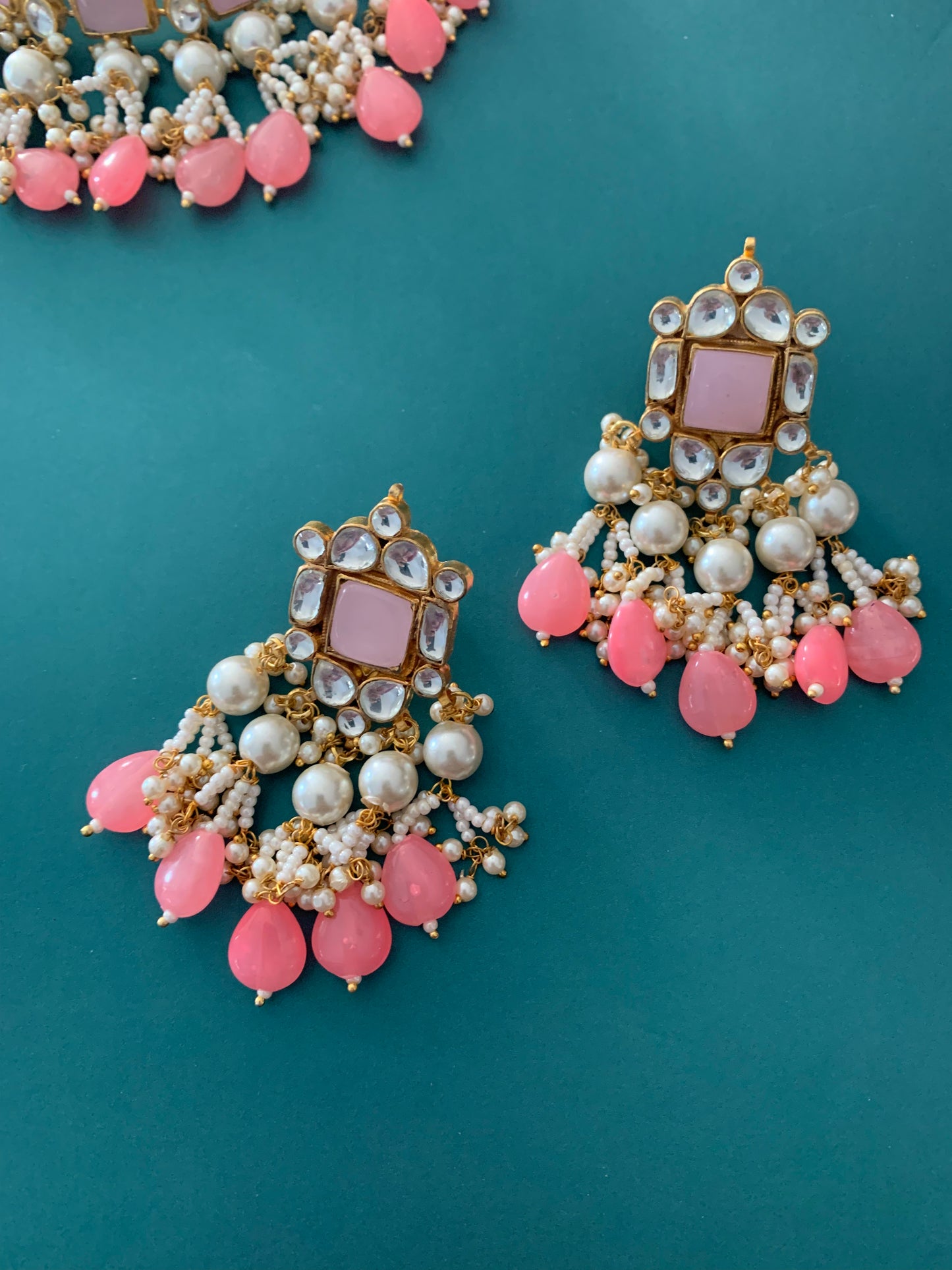 Liana pachi kundan choker in pink