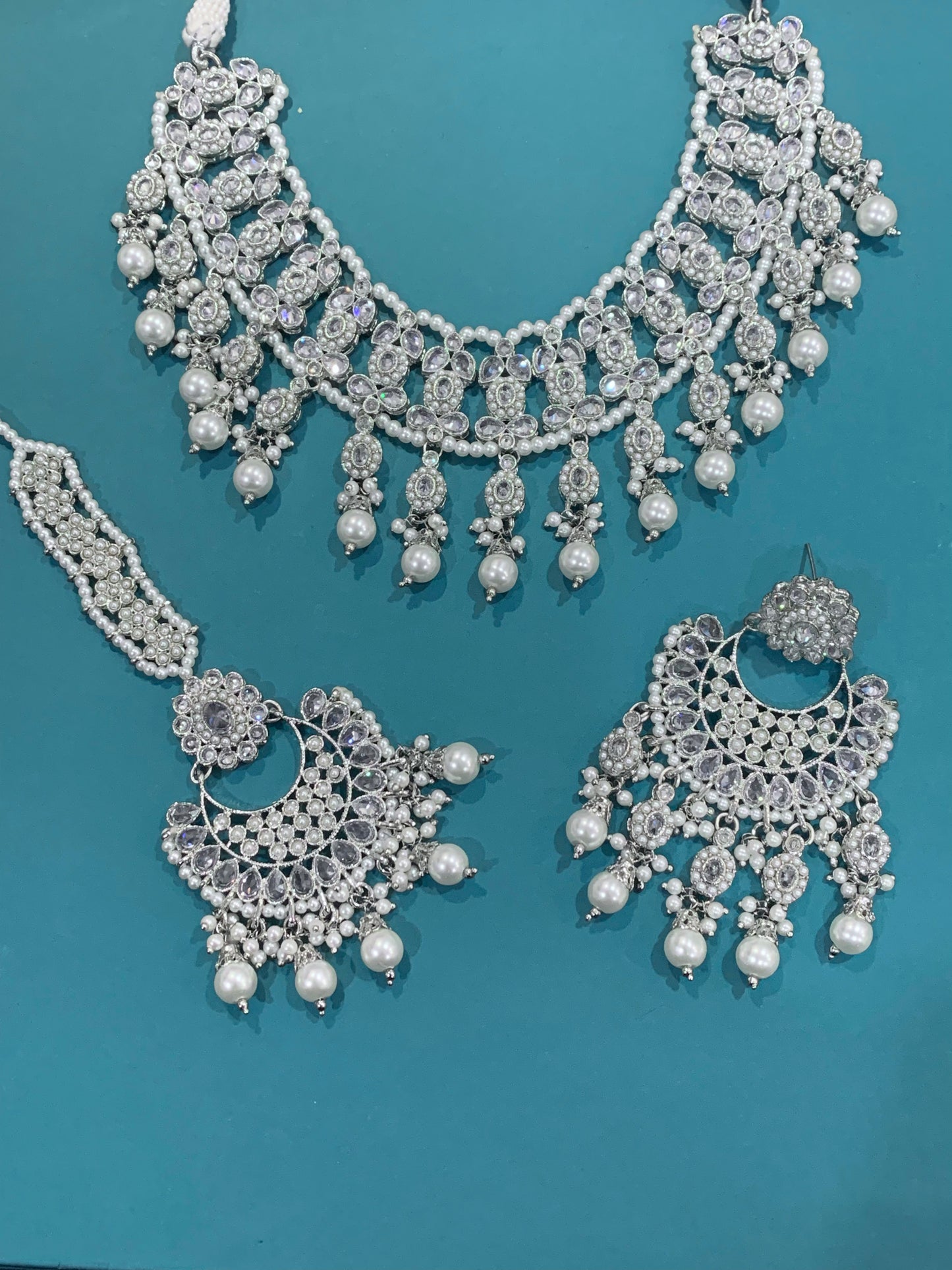 Silver necklace polki