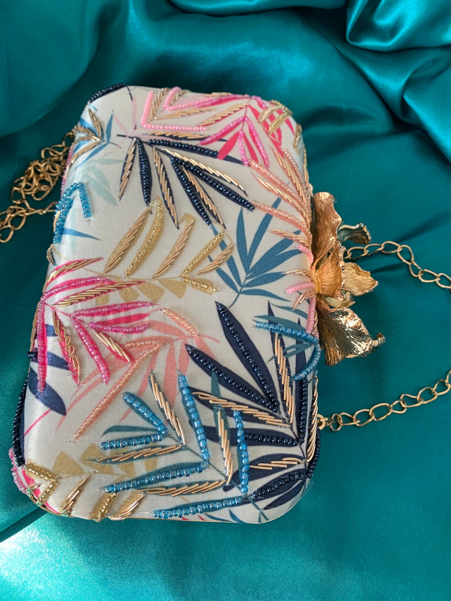 Women handbag/clutch