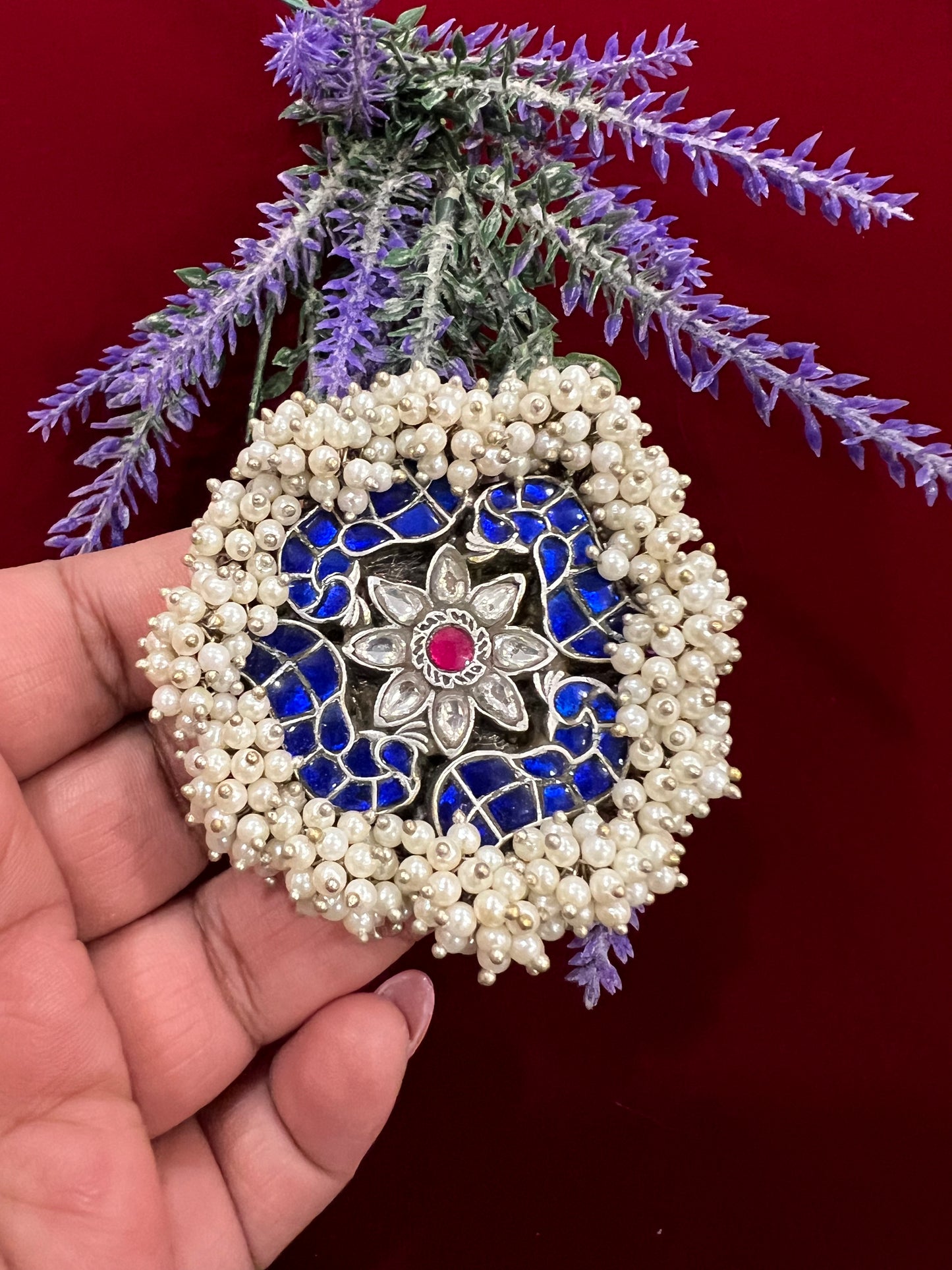 Silver ring with pachi kundan .