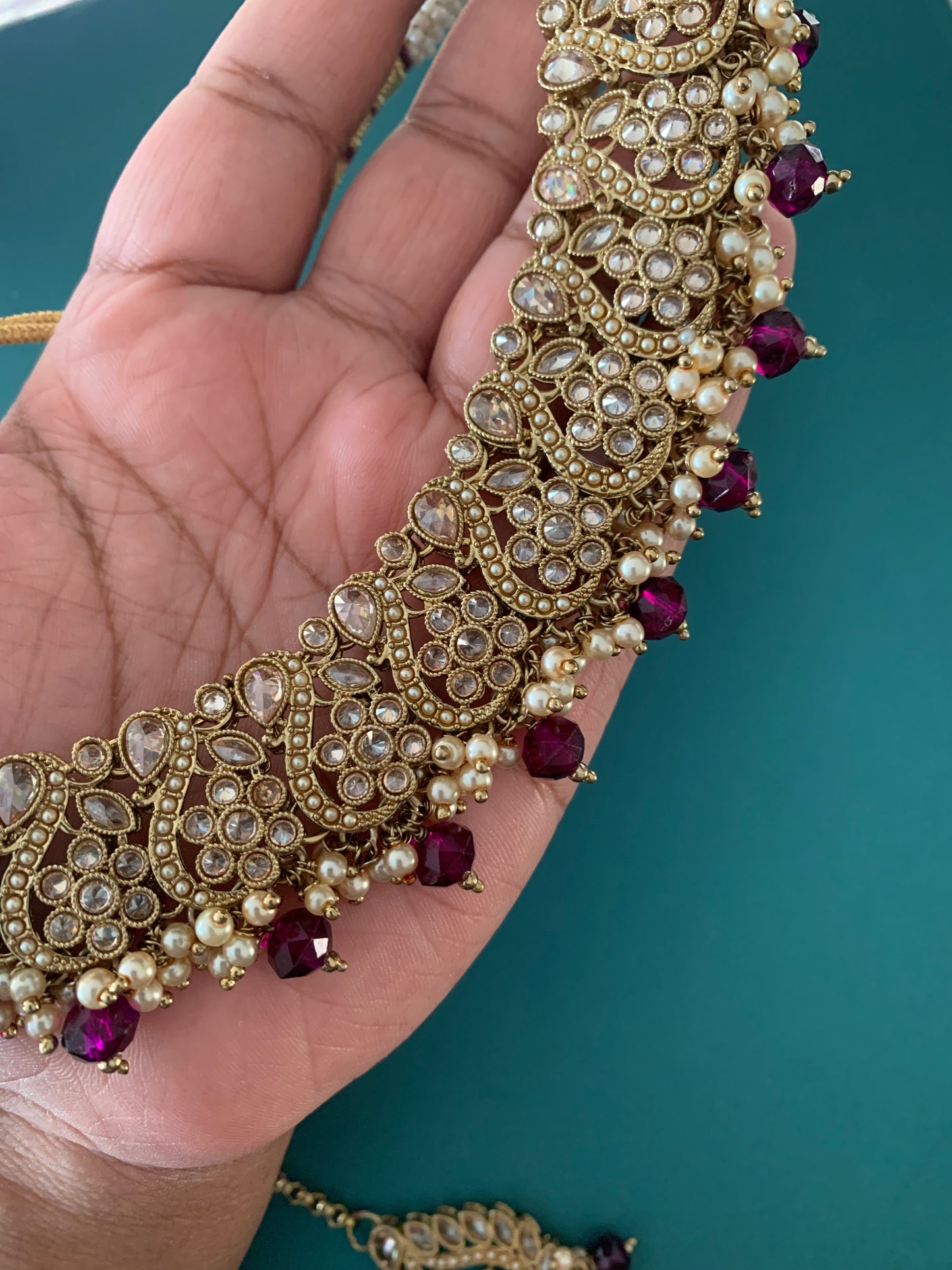 Reverse polki necklace roja