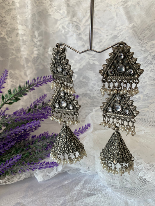 Black metal oxi jhumki earring