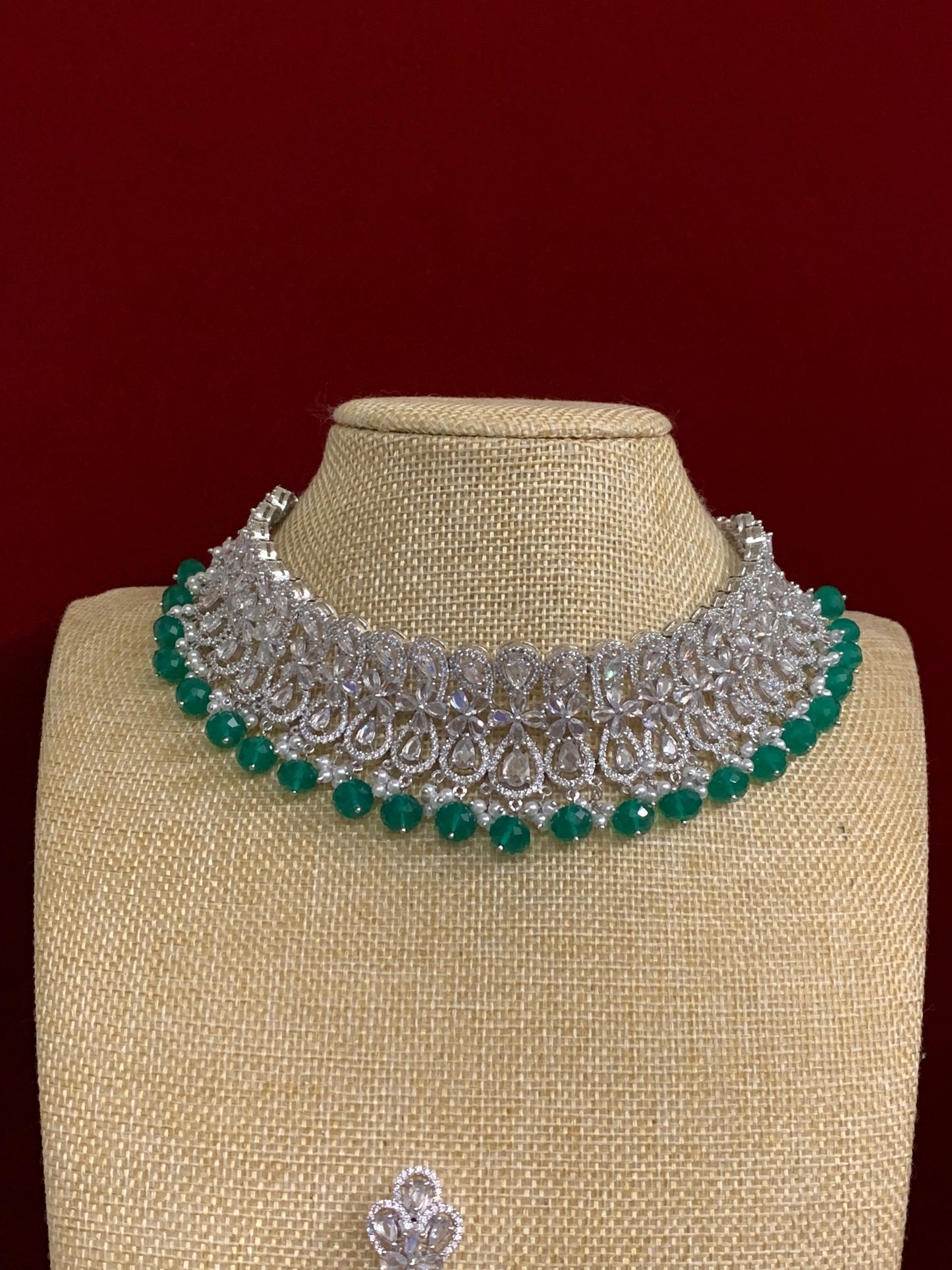 Lucy American Diamond stone necklace / choker