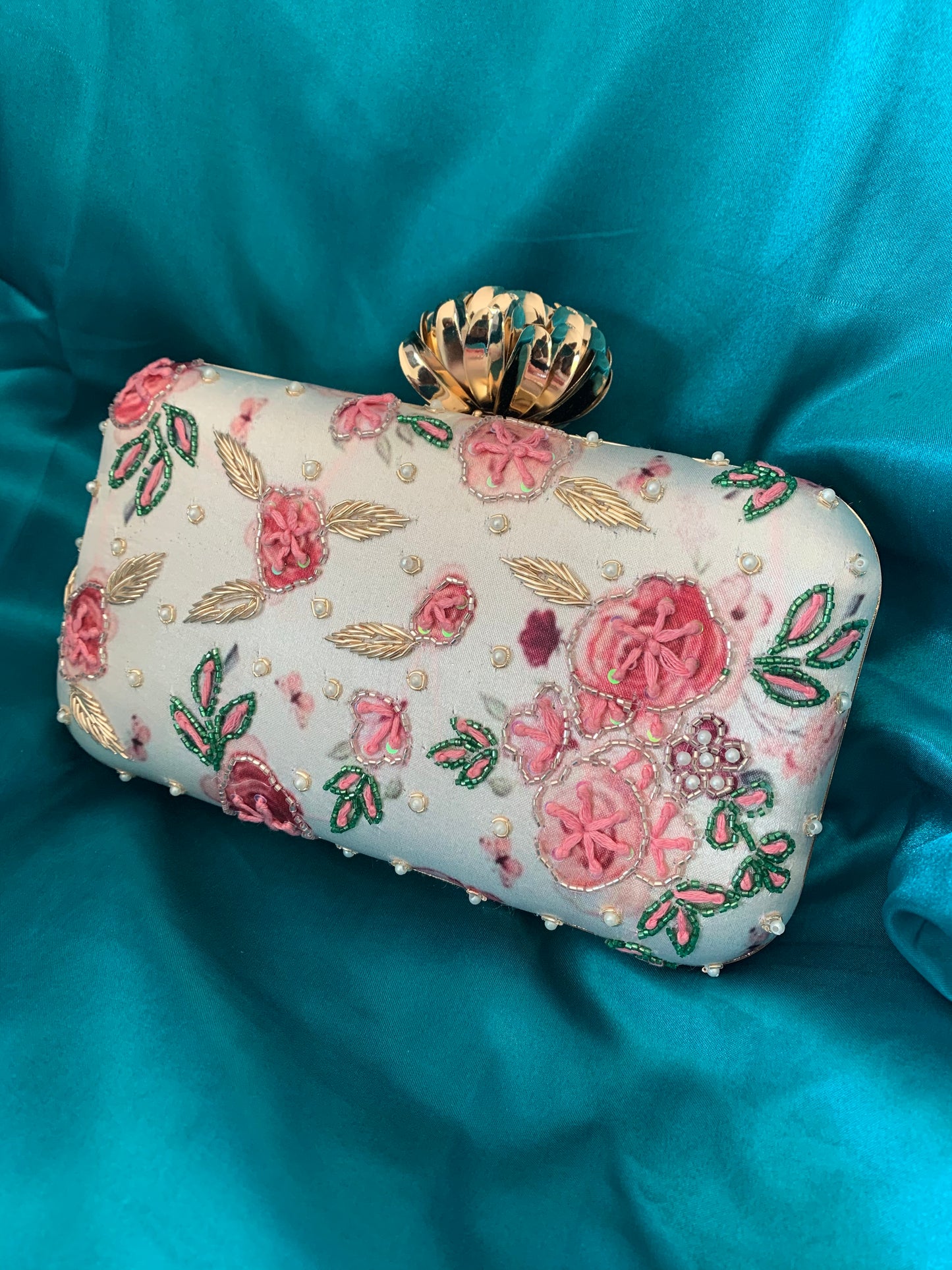 Women handbag/clutch