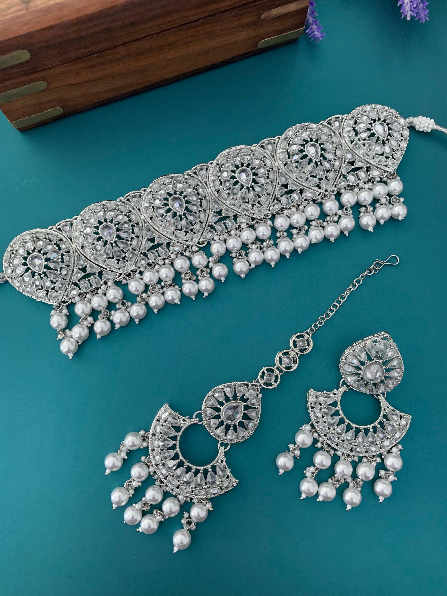 Chandni silver choker polki