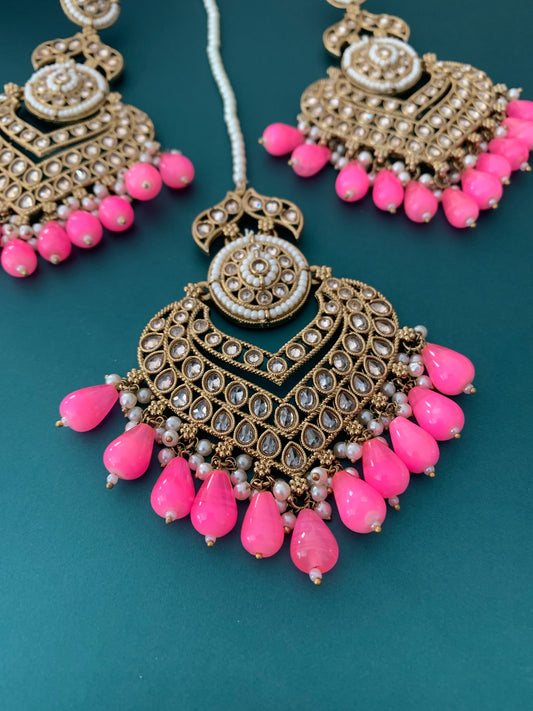 Medium to oversize polki earring tikka set