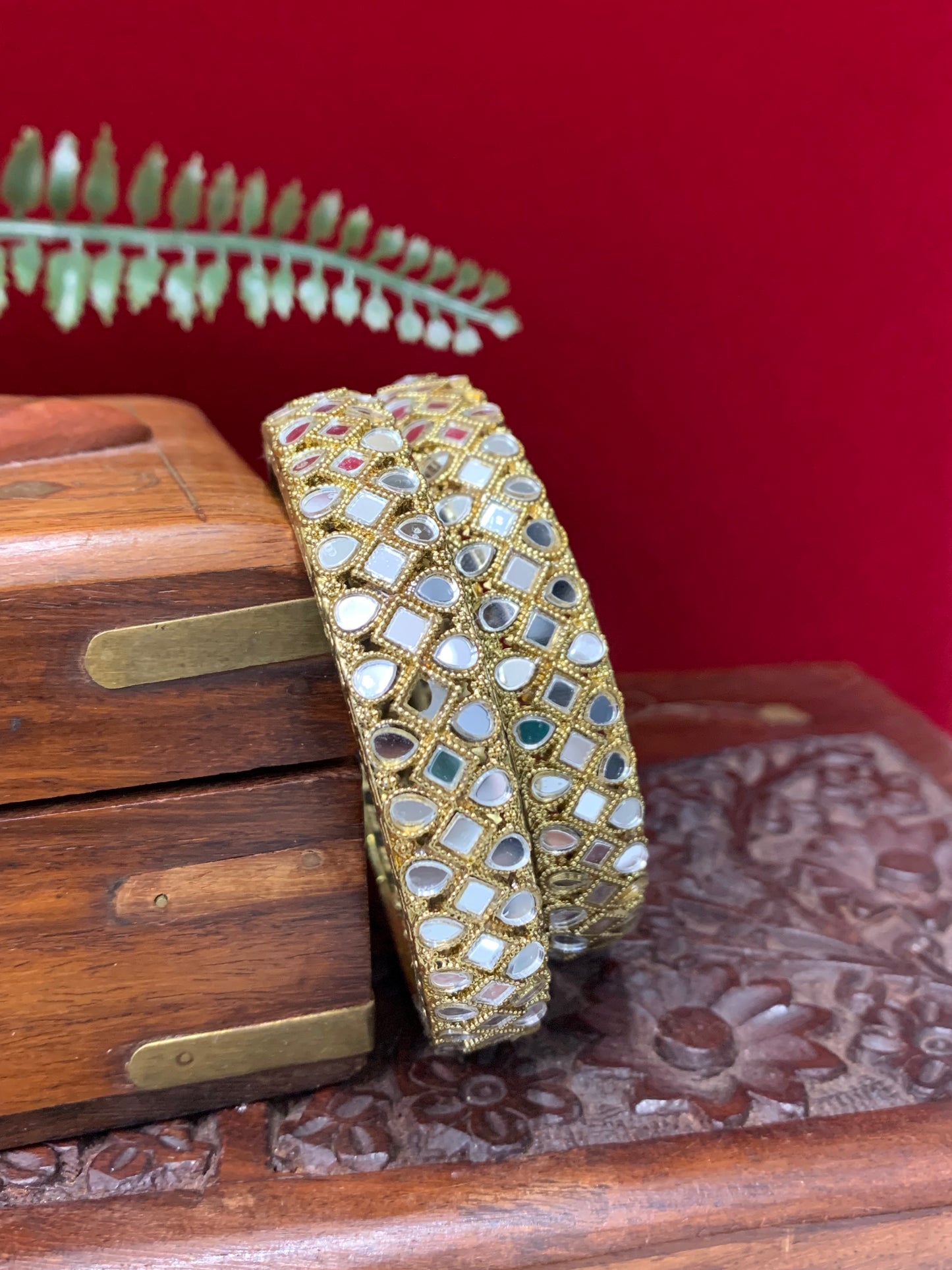 Mirror bangles / pachili kada