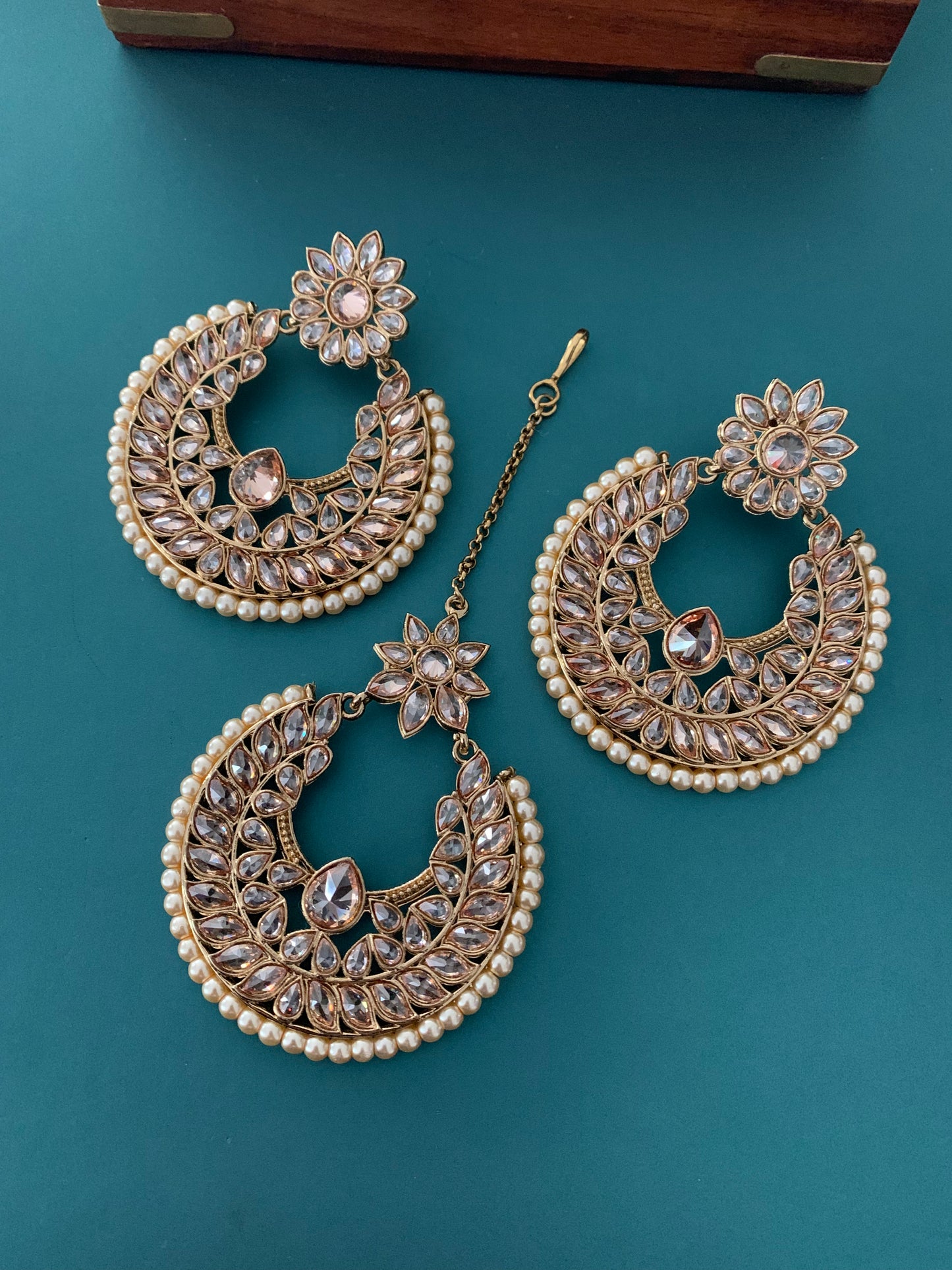 Ammy polki earring tikka