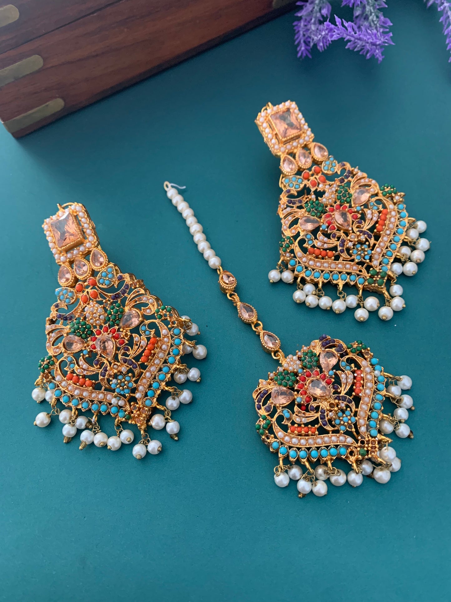 Ruth earring in multi