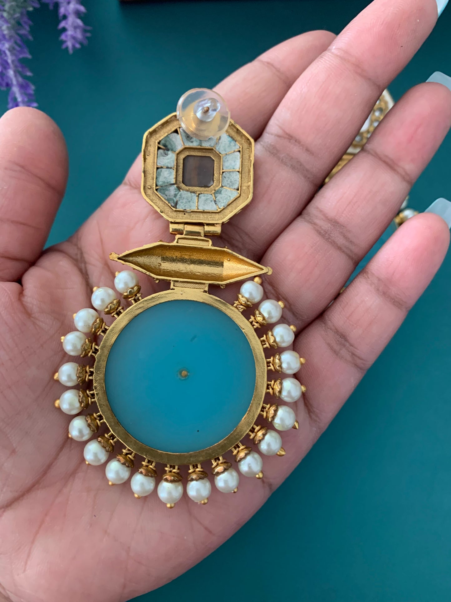 Amrapali earring billi eillish