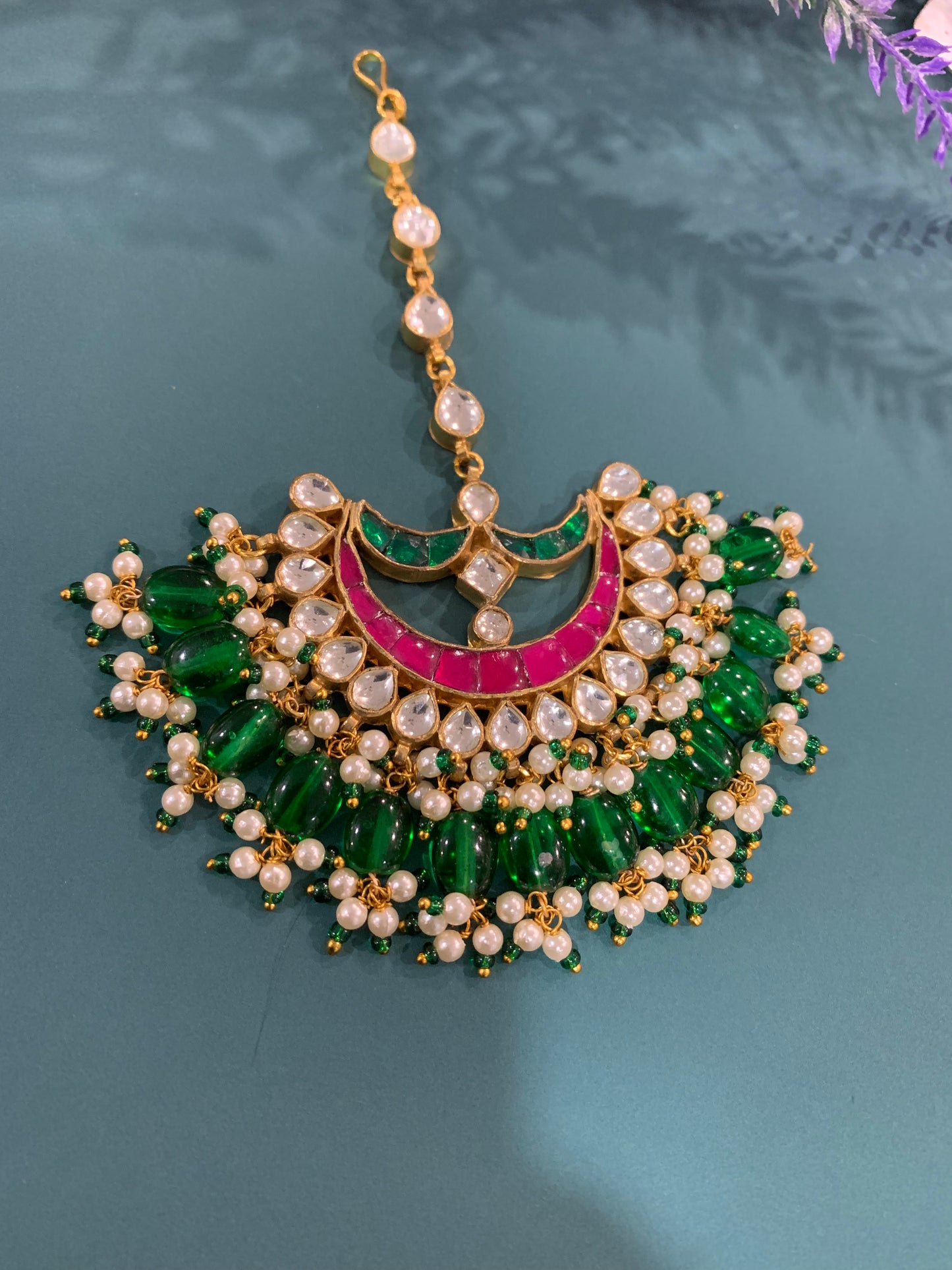 Kundan tikka multi / green