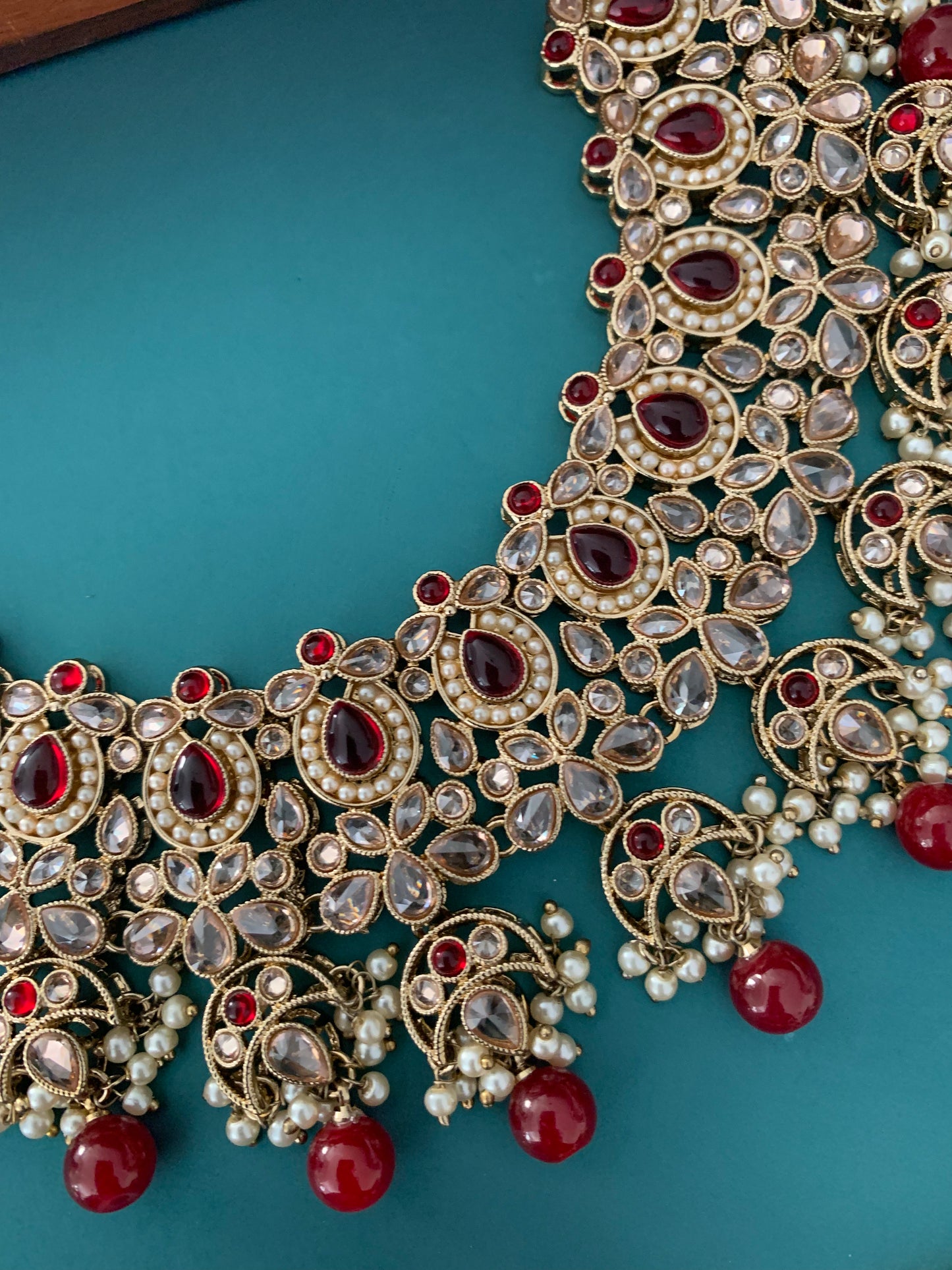 Rita polki necklace and chandbali