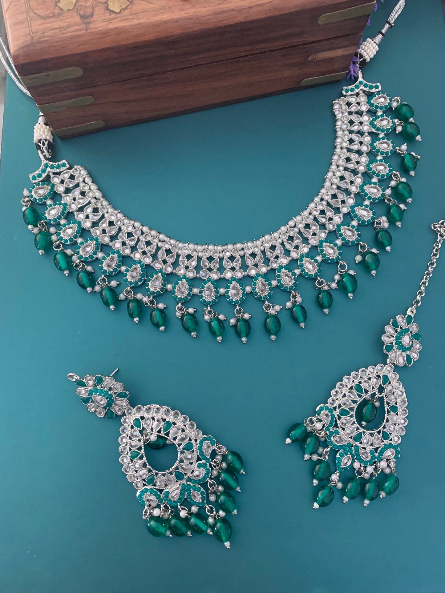 Sultana silver polki