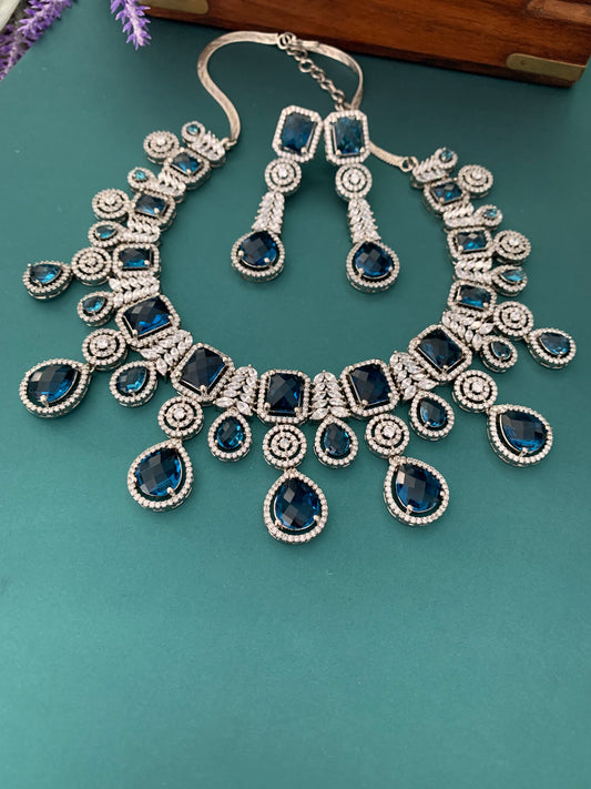 Hayden AD necklace in transparent blue