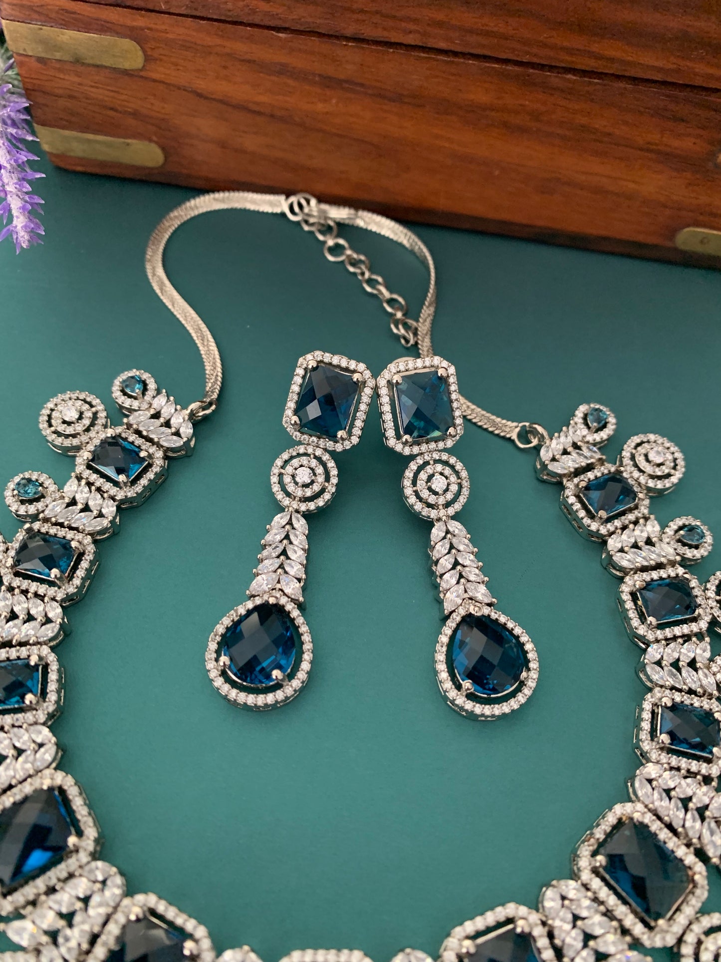 Hayden AD necklace in transparent blue