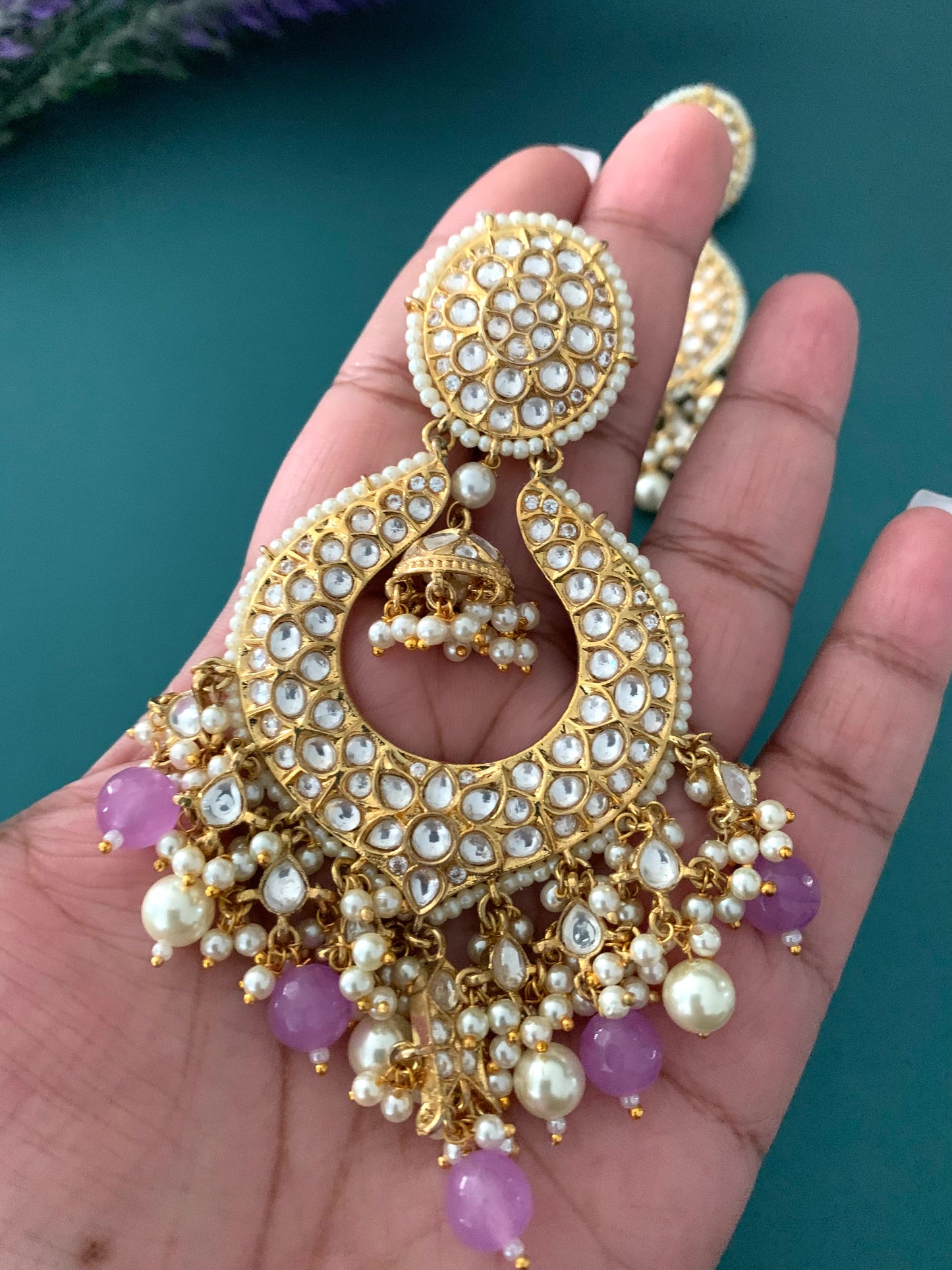 Mara tyanni kundan earring