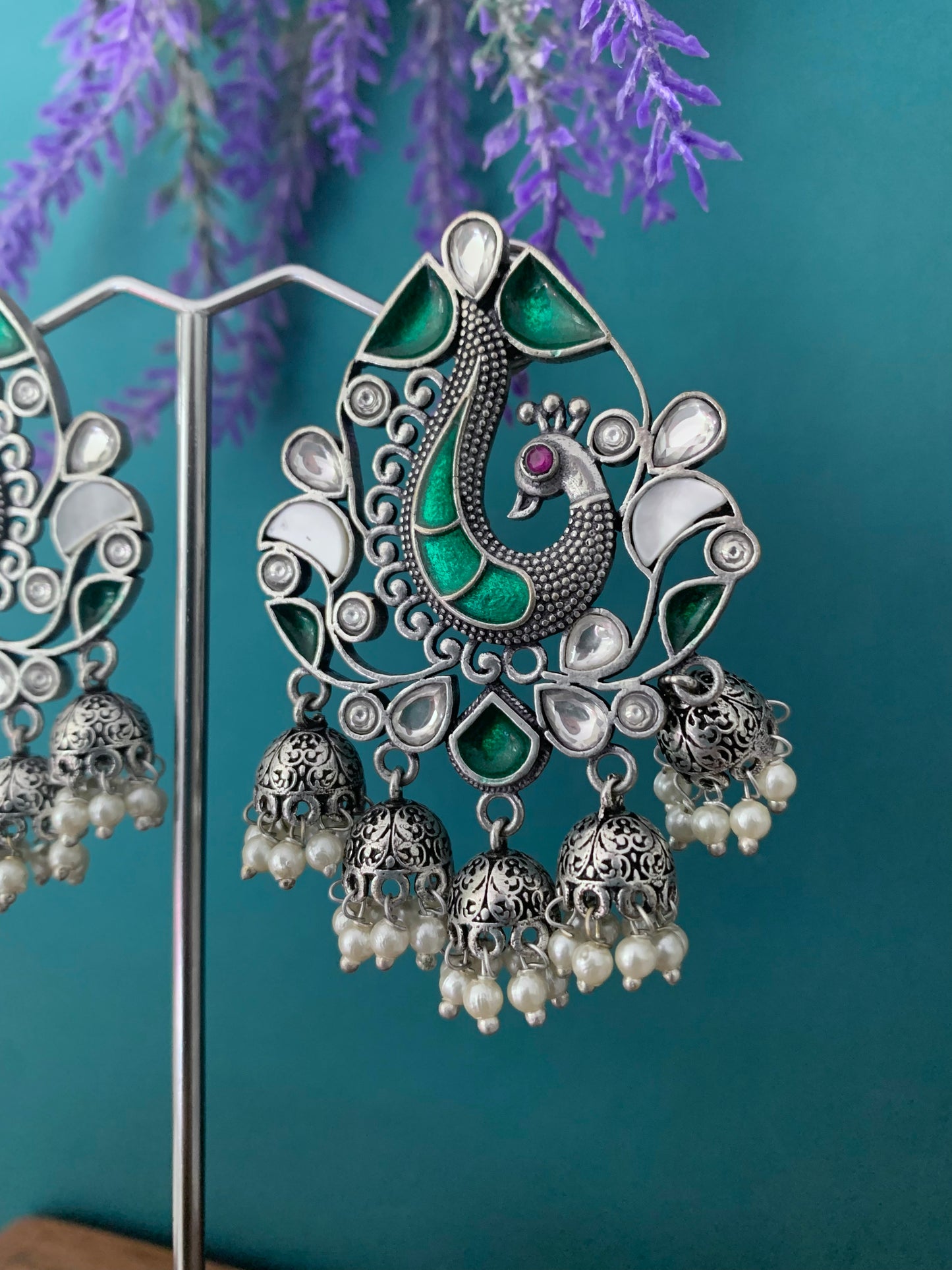 Amrapali kundan earring Fariha
