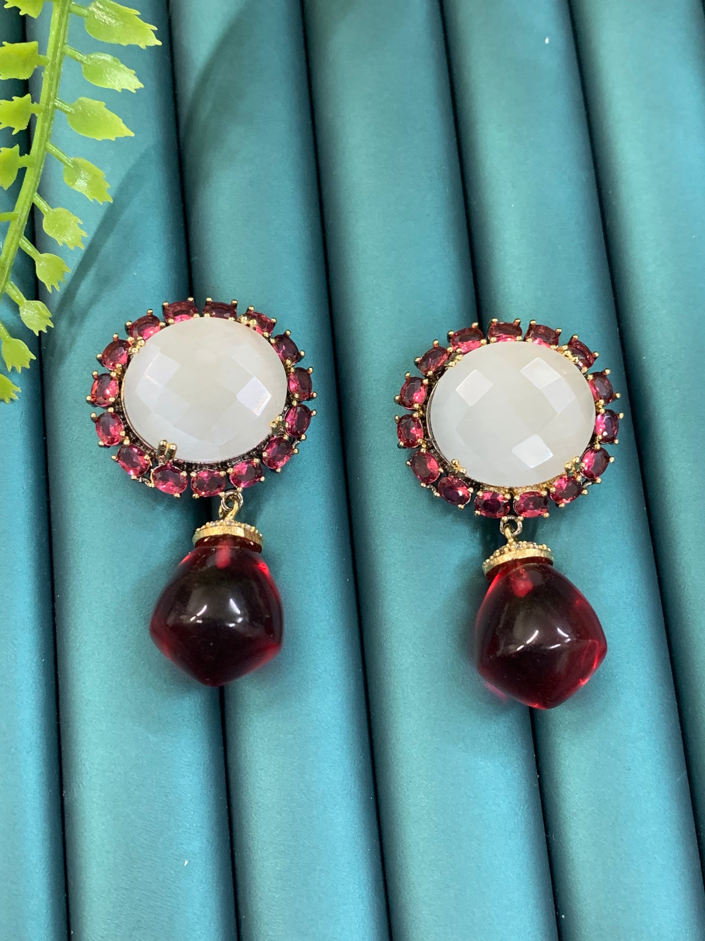 Lucas American diamond stud / tops/ earring