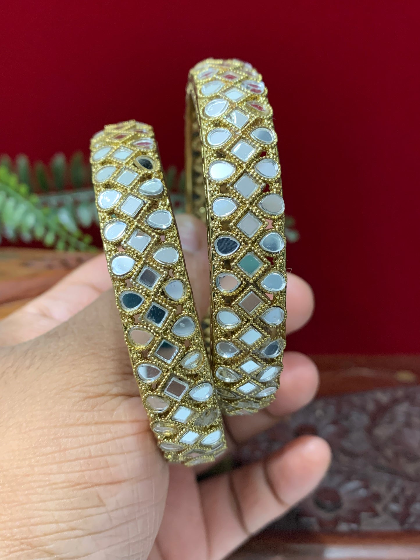 Mirror bangles / pachili kada