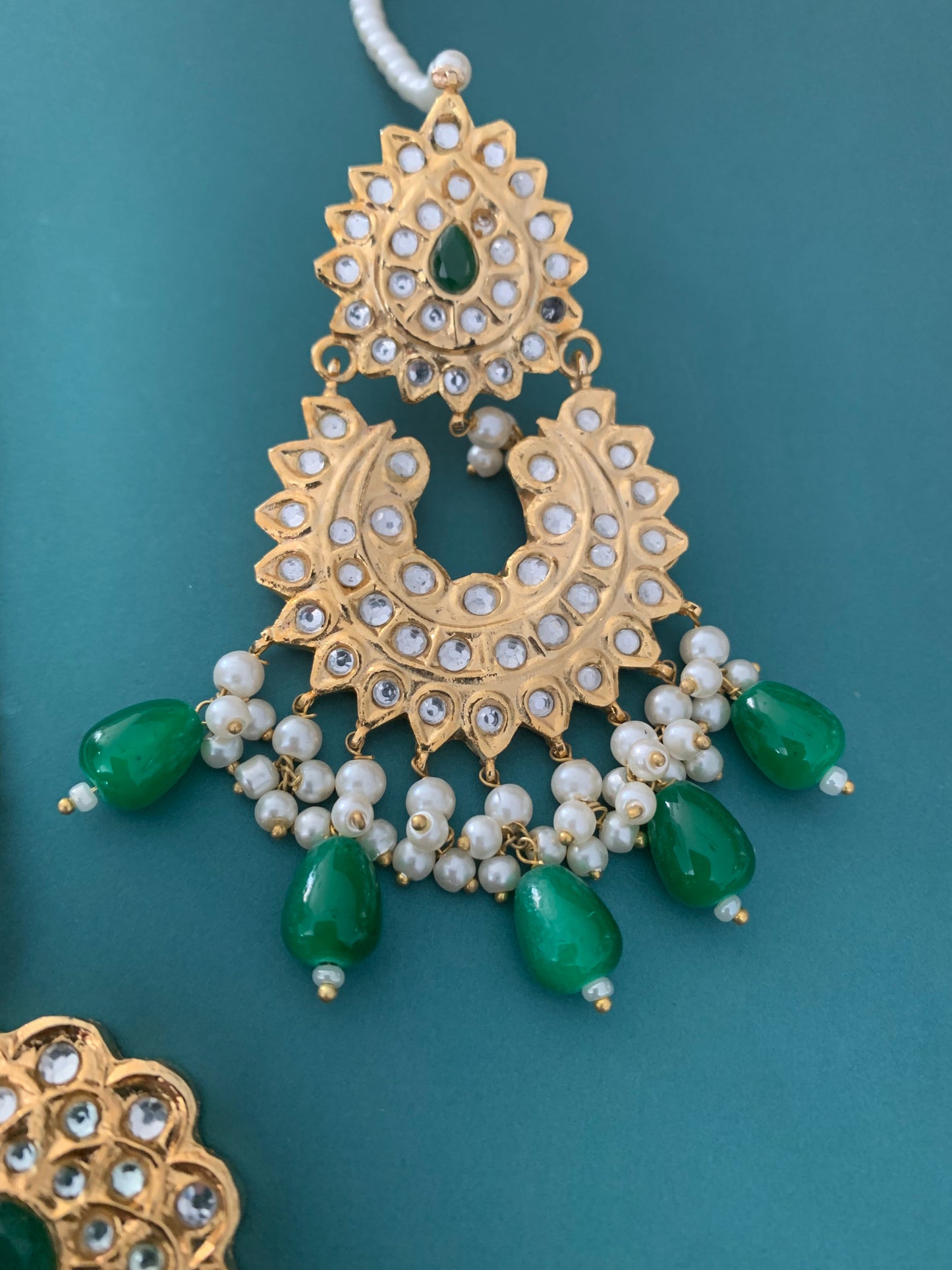 Pakistani multani /thappa kundan earring.