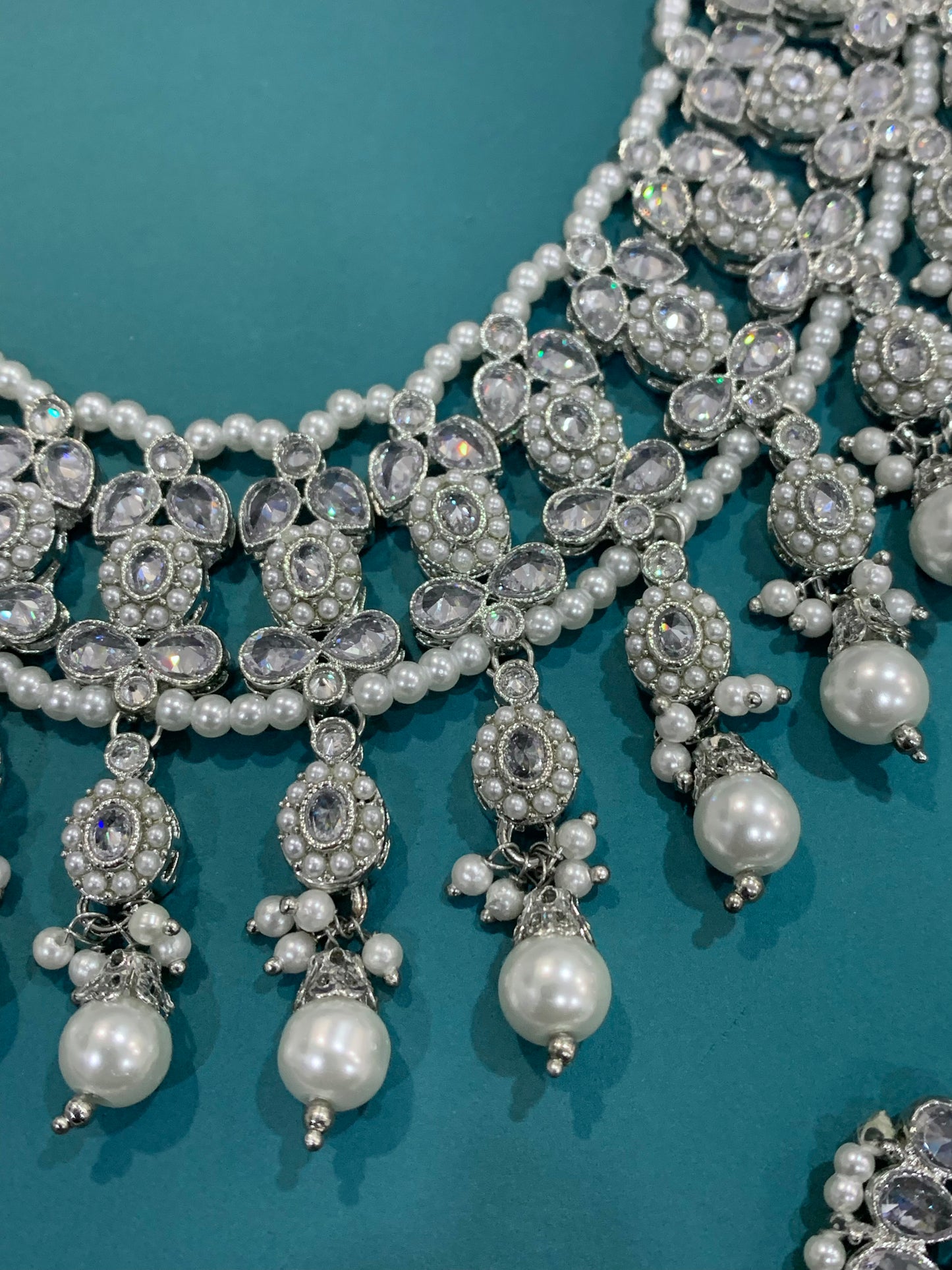 Silver necklace polki