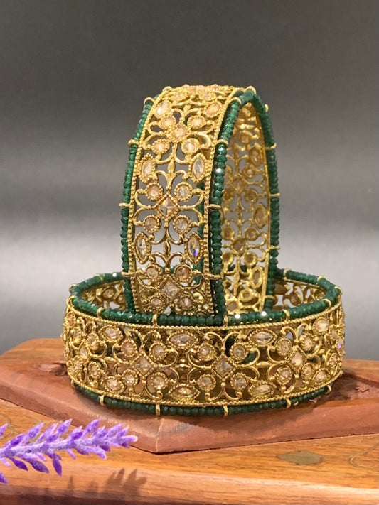 Polki bangle / kada / bala in Emerald green