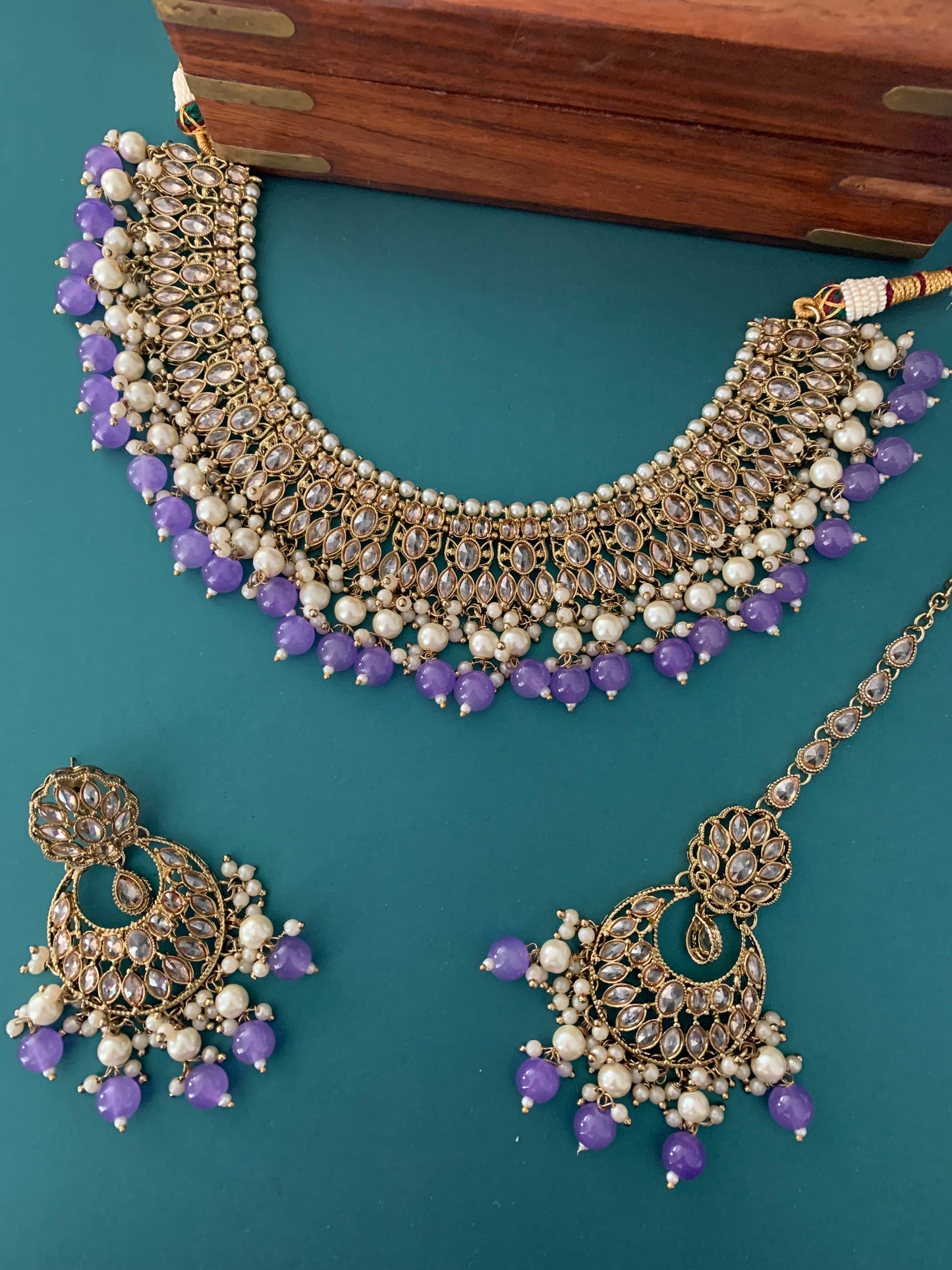 Khusboo polki necklace in lavender