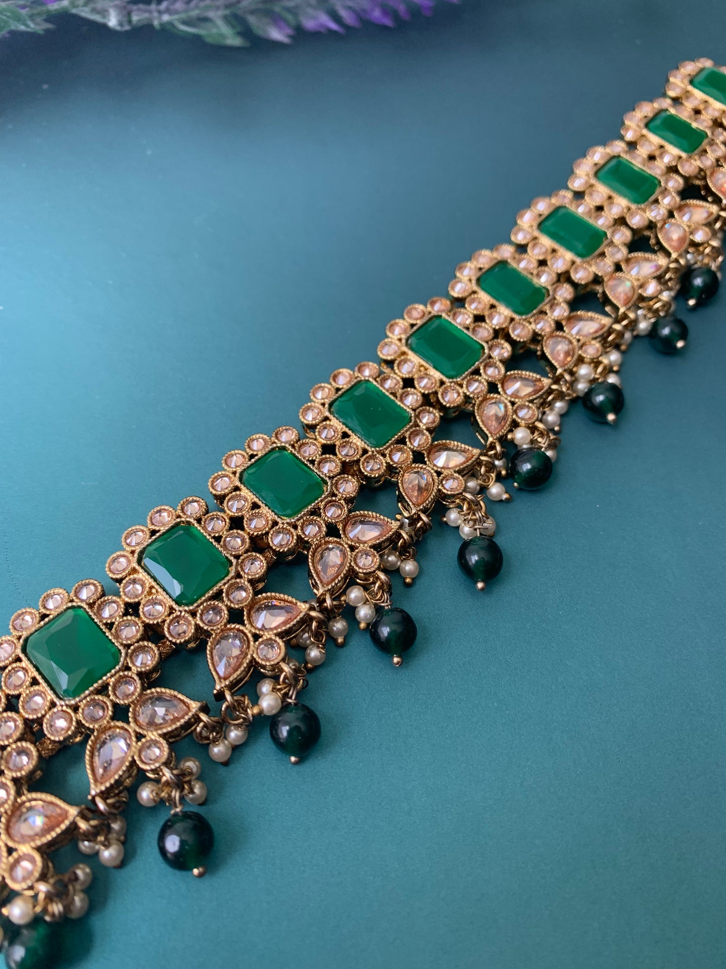 Reverse polki necklace kamal in Green