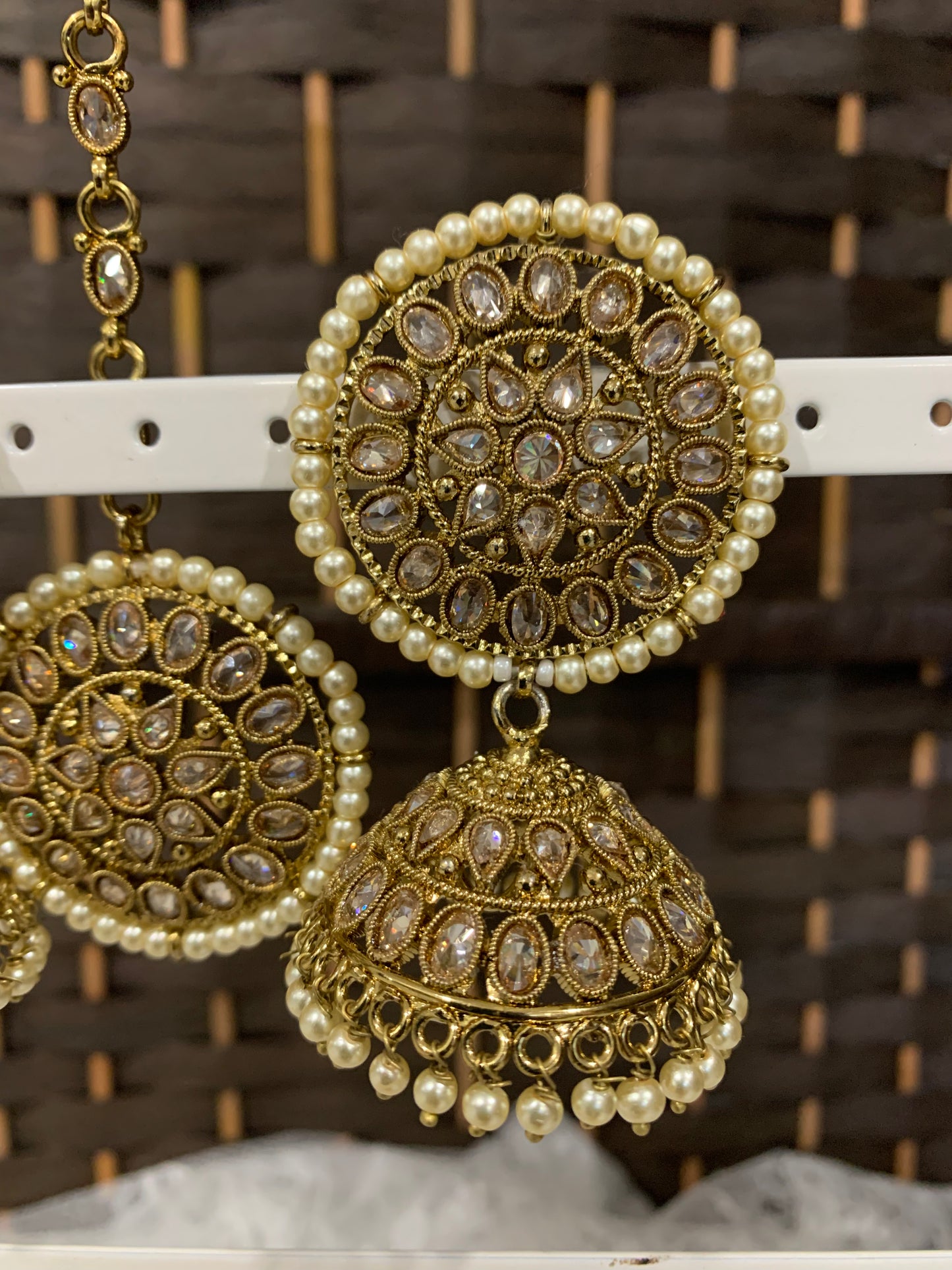 Polki medium jhumki with Tikka