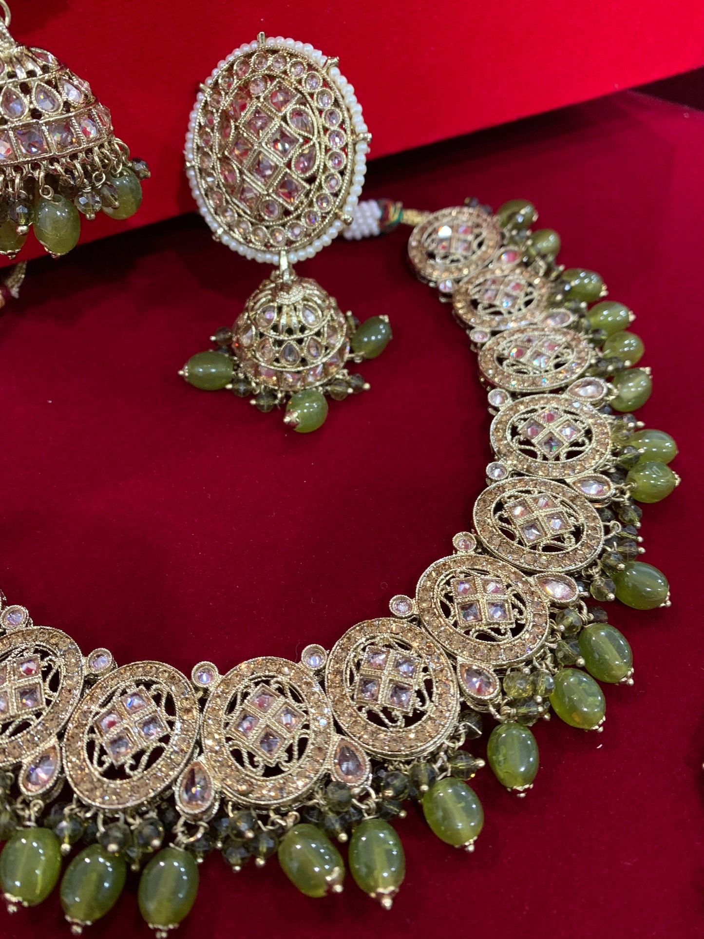 Reverse polki necklace set Laura mahendi / olive green