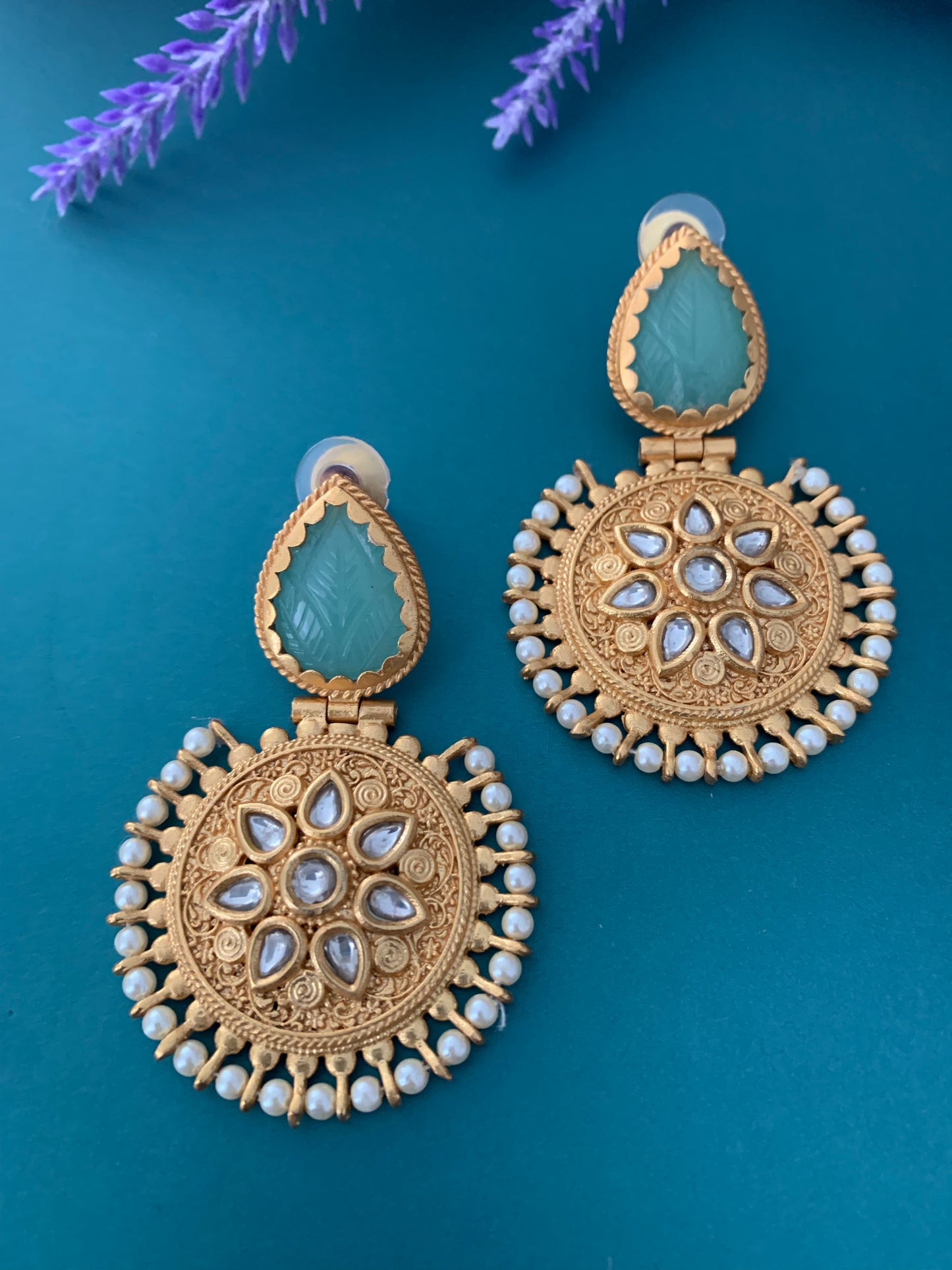Amrapali kundan earring priyanka