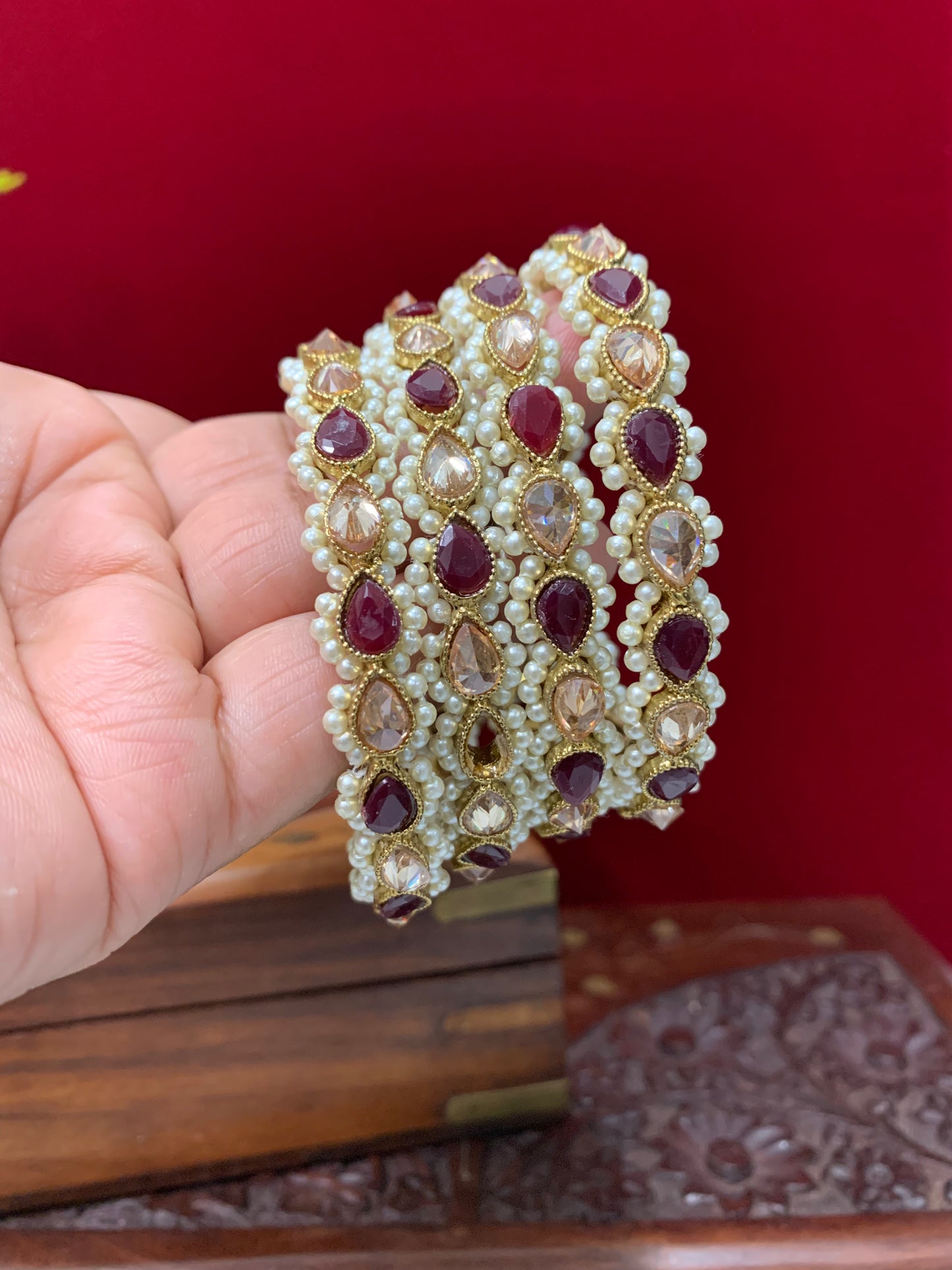 Polki dual shade bangle set in maroon and antique