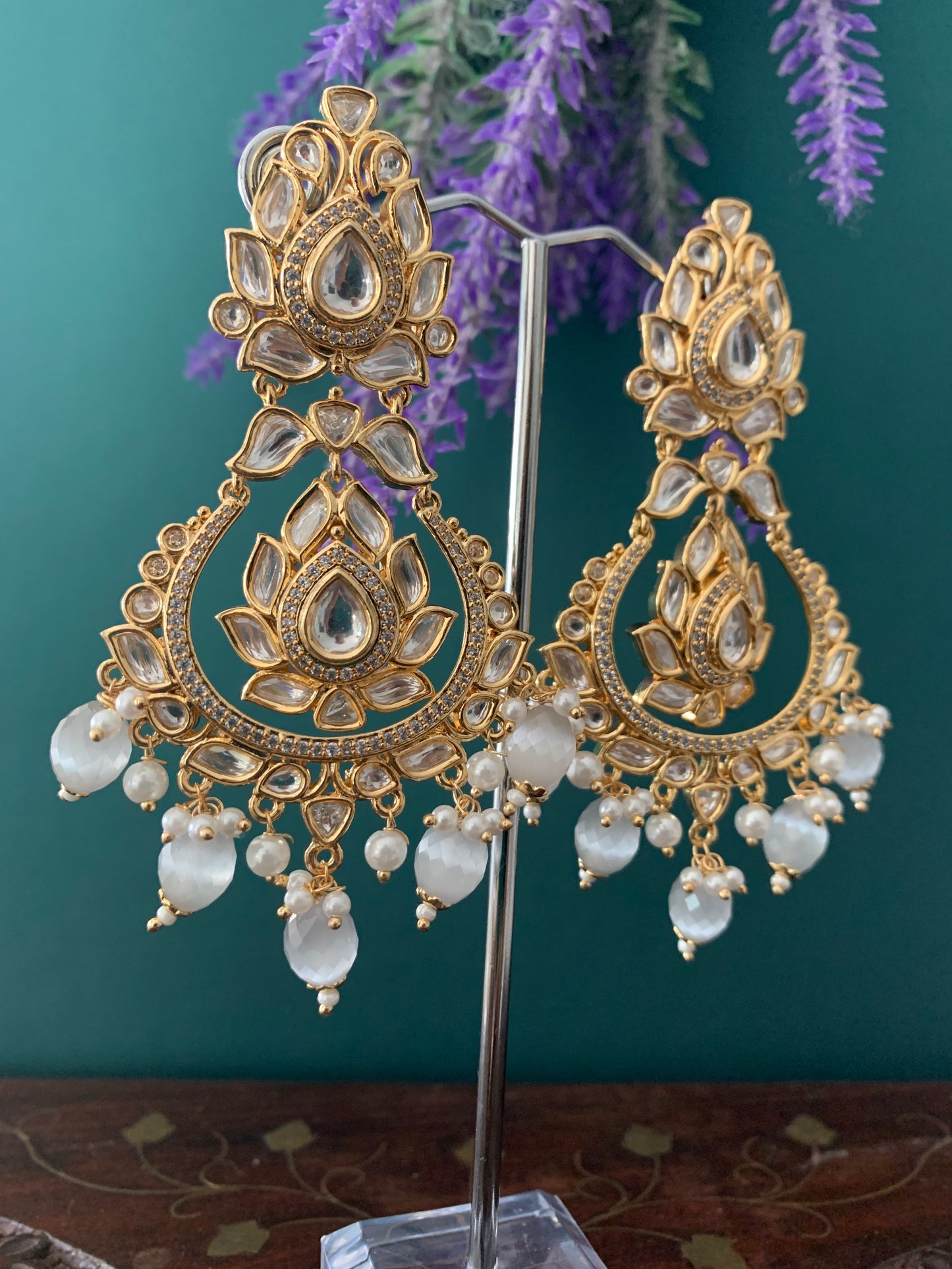 Tyanni kundan earring