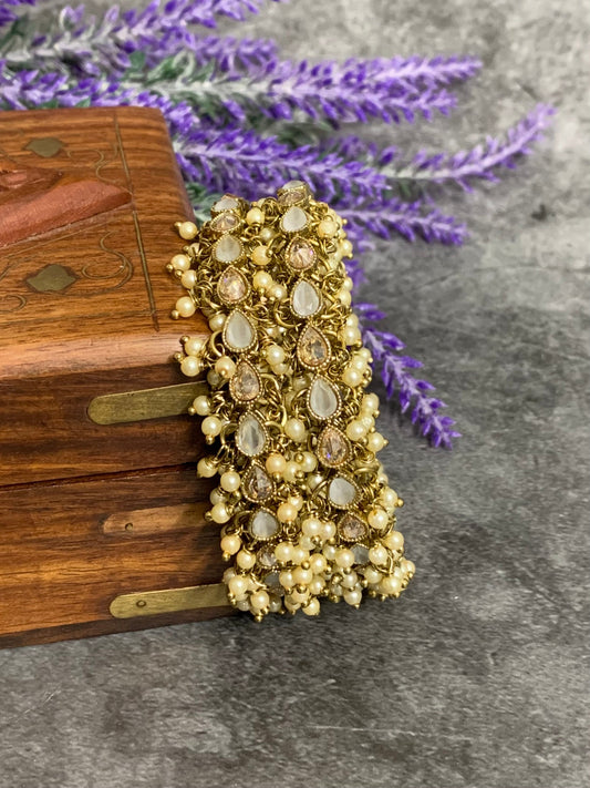 Polki bangle mannat in grey white