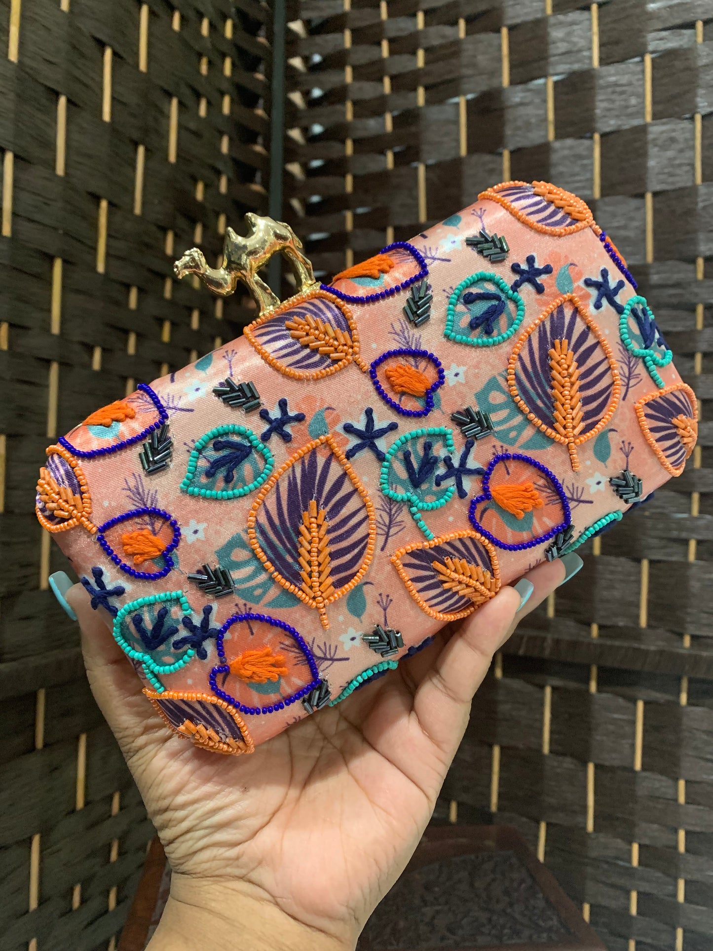 Women handbag/clutch