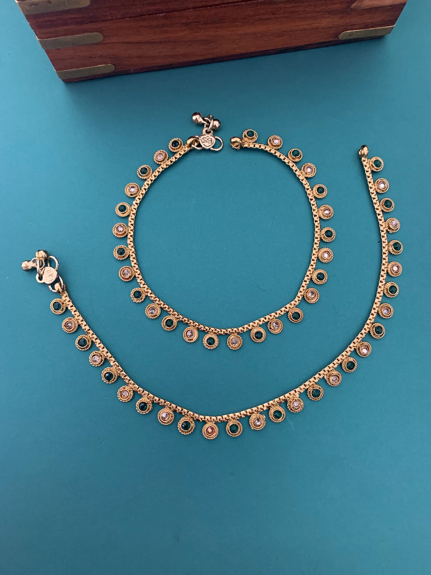 Antique polki anklet /payal emerald green