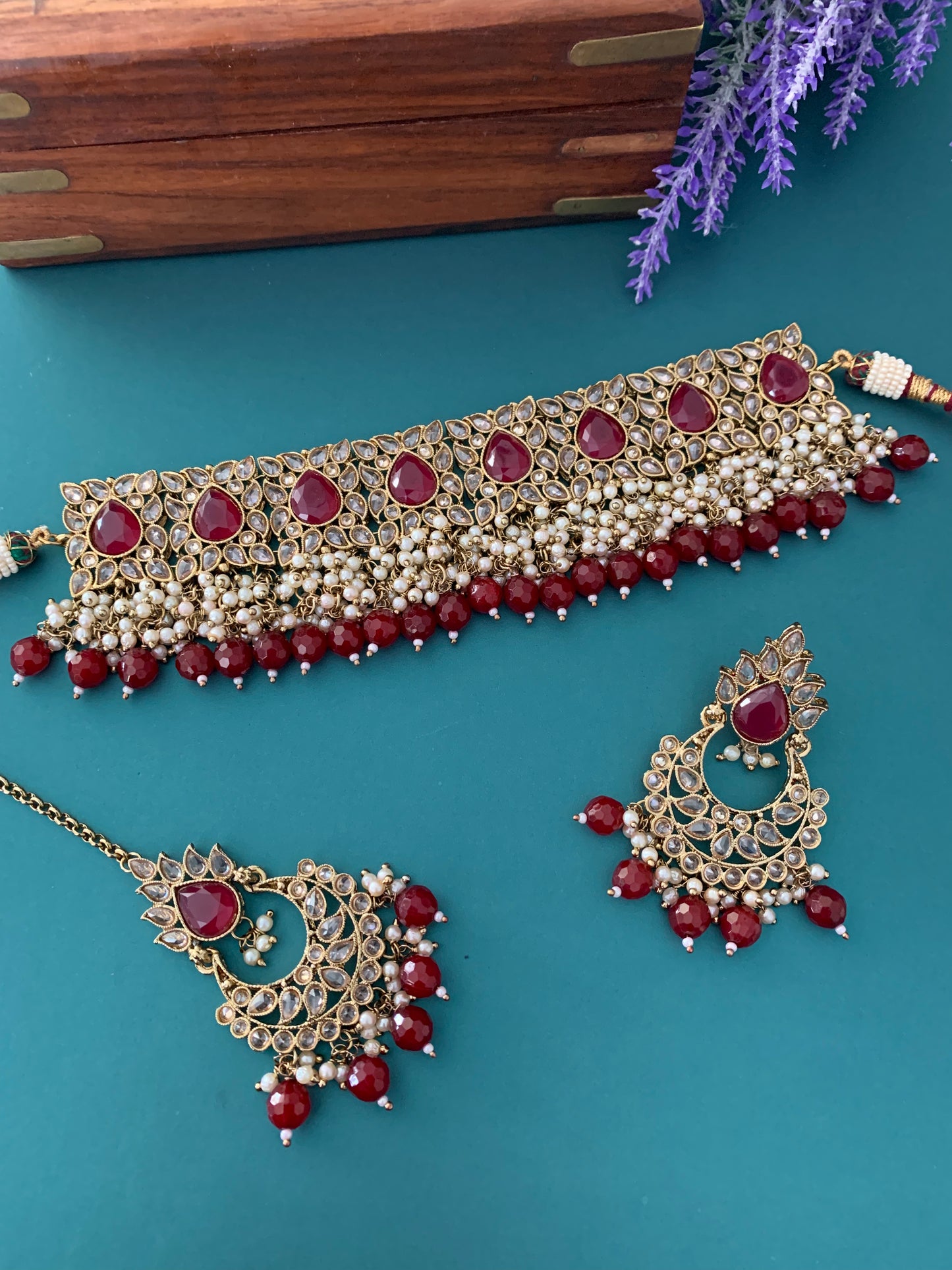 Reverse polki choker kanika