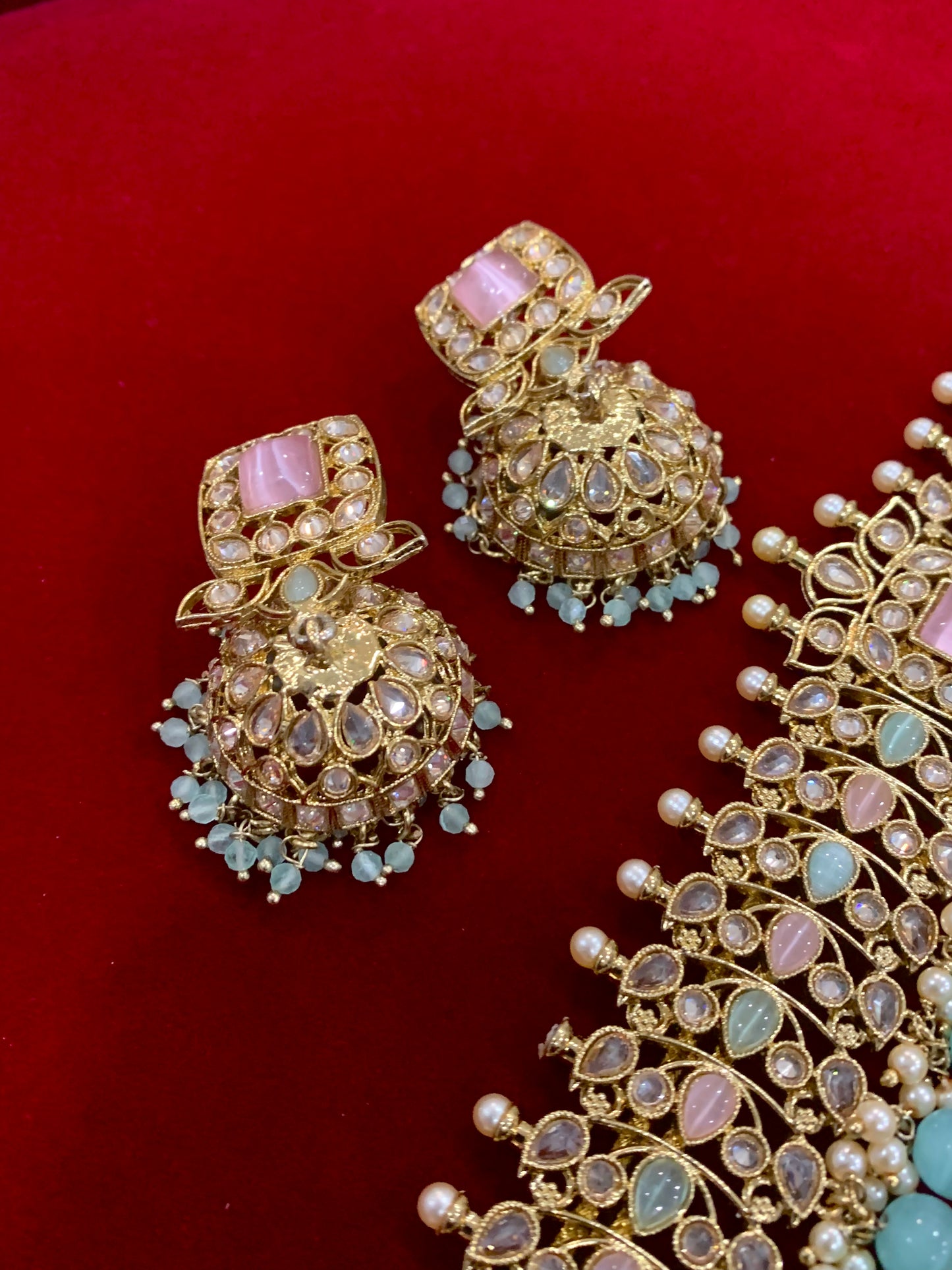 Farhana polki choker in Mint pink multi