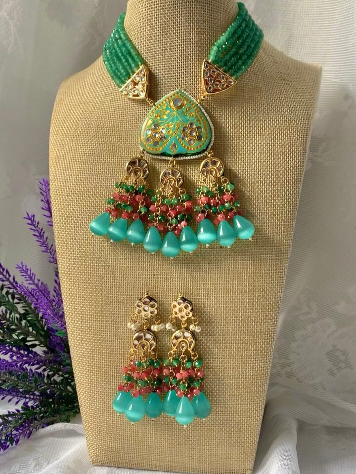 Pistachio green and baby blue lakh necklace
