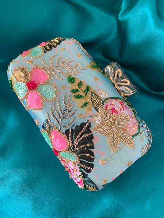 Women handbag/clutch