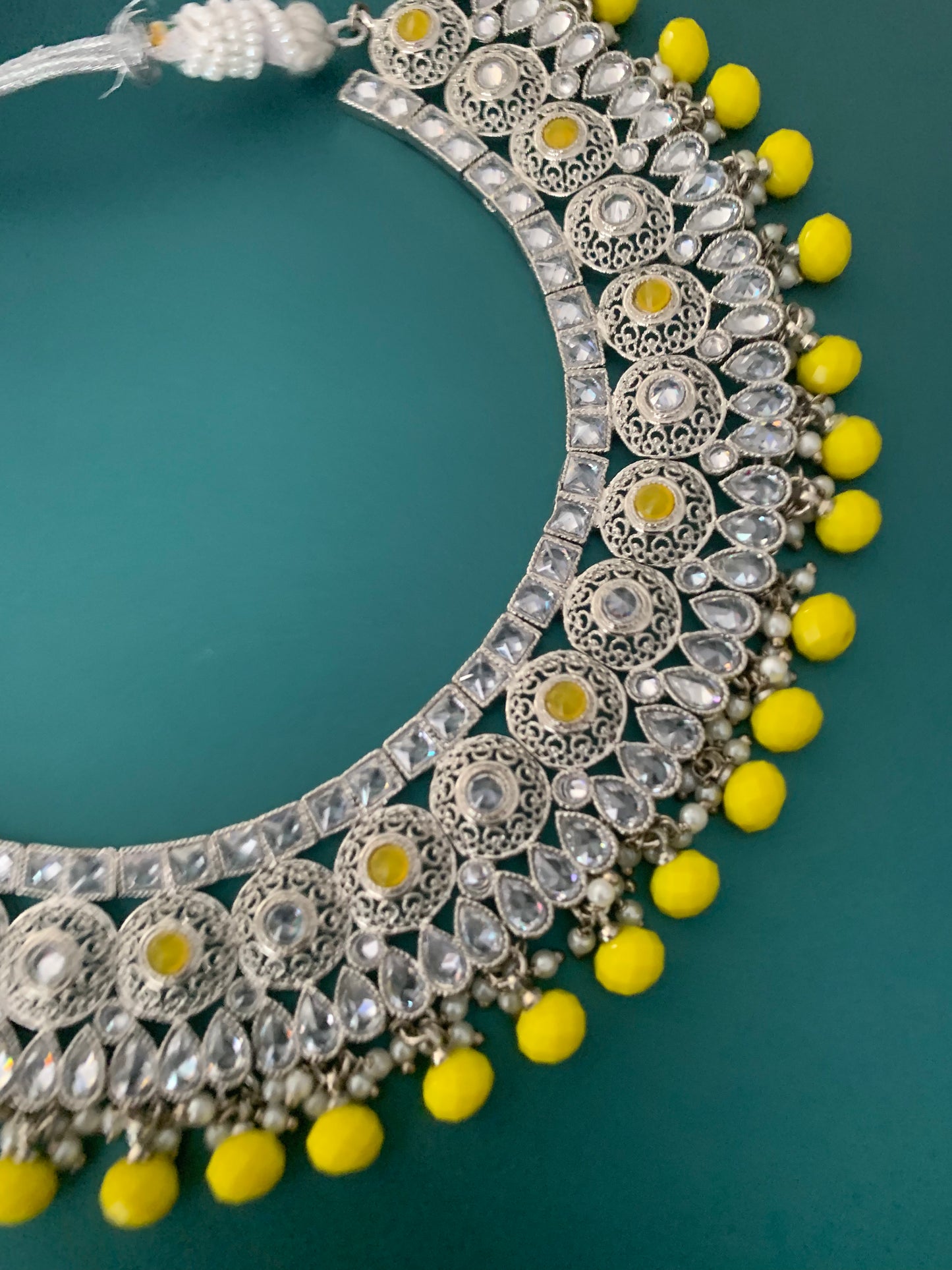 Sanju silver polki necklace