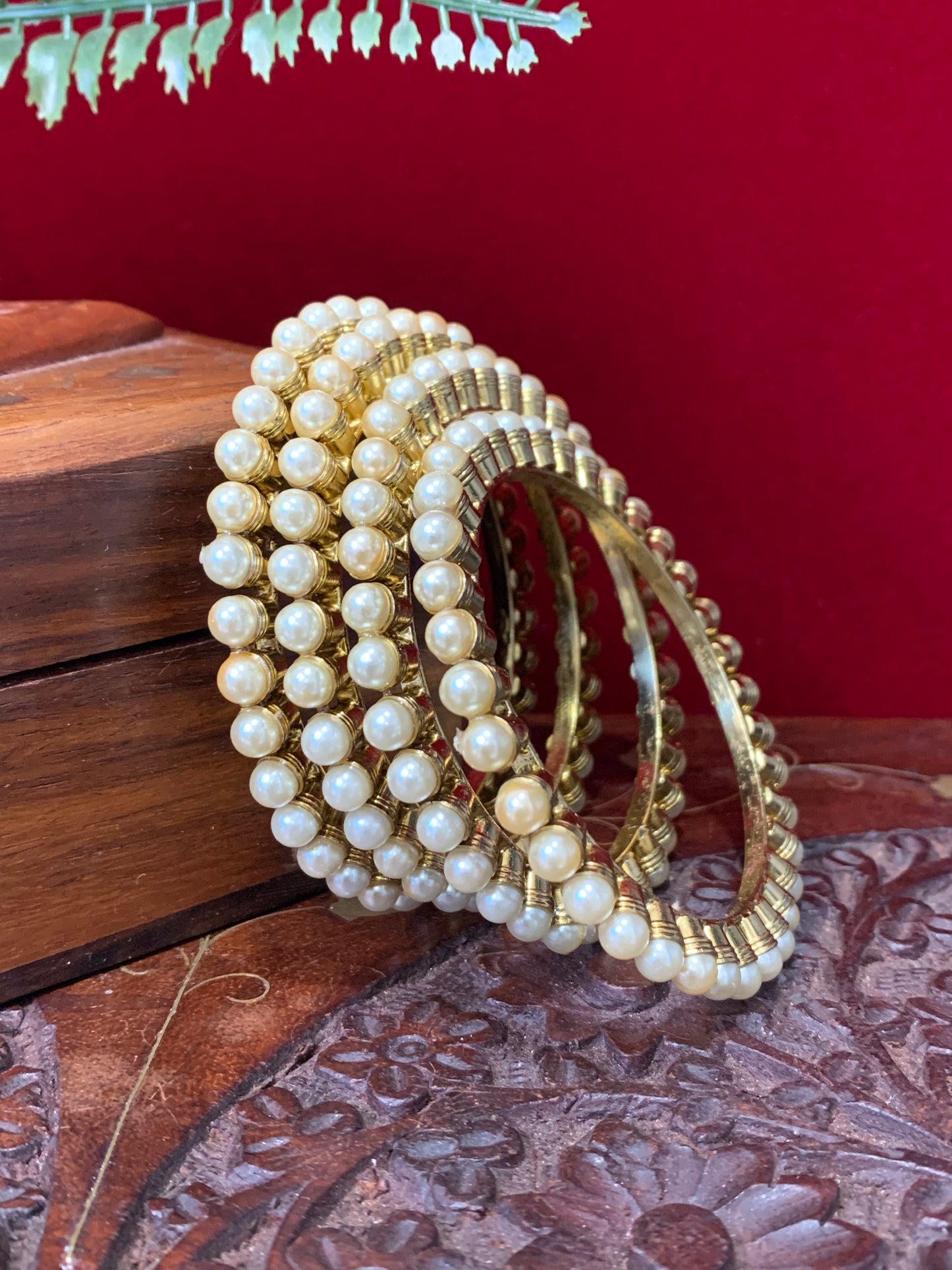 Pearl bangle set of 4